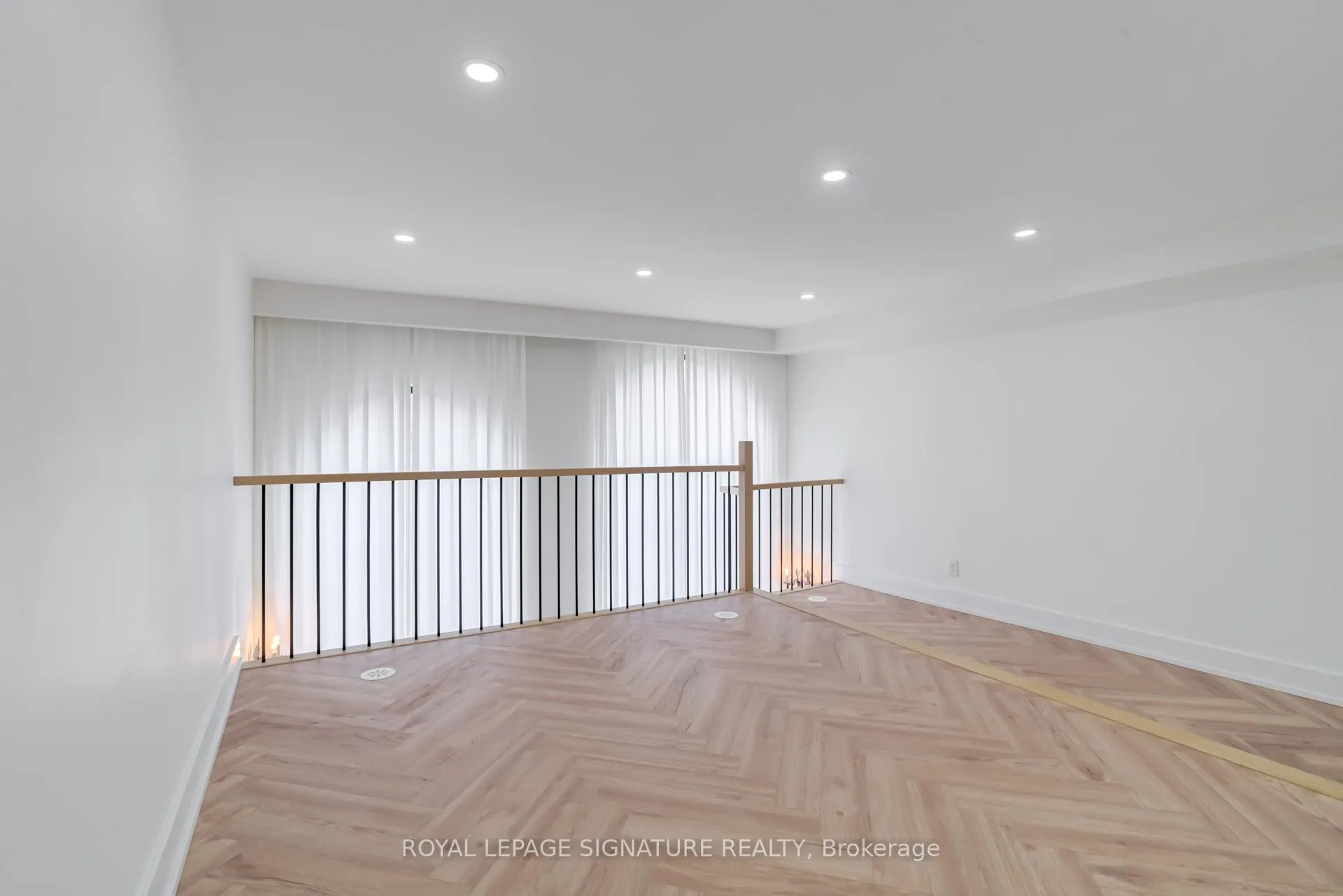 Photo 18 of Unit 2, 861 O'Connor Drive E, Toronto, O'Connor-Parkview — HOMEH