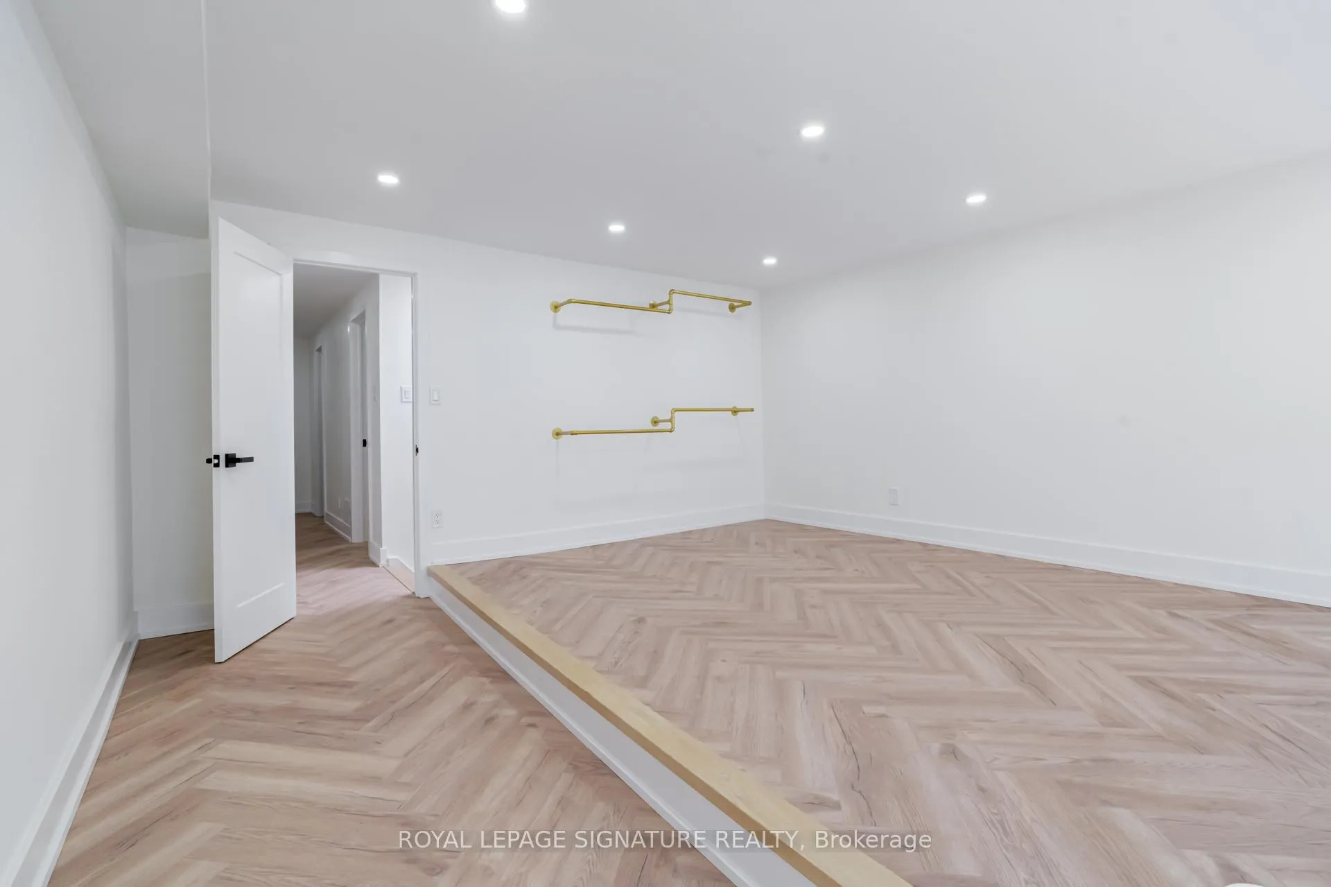 Photo 19 of Unit 2, 861 O'Connor Drive E, Toronto, O'Connor-Parkview — HOMEH