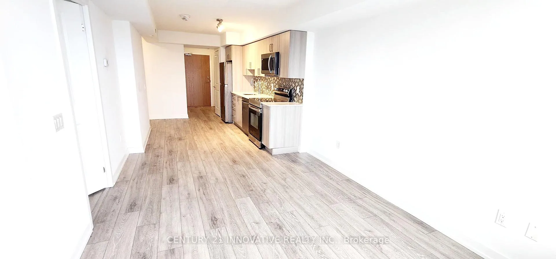 Photo 5 of Unit 1712, 1455 Celebration Drive, Pickering, Bay Ridges — HOMEH