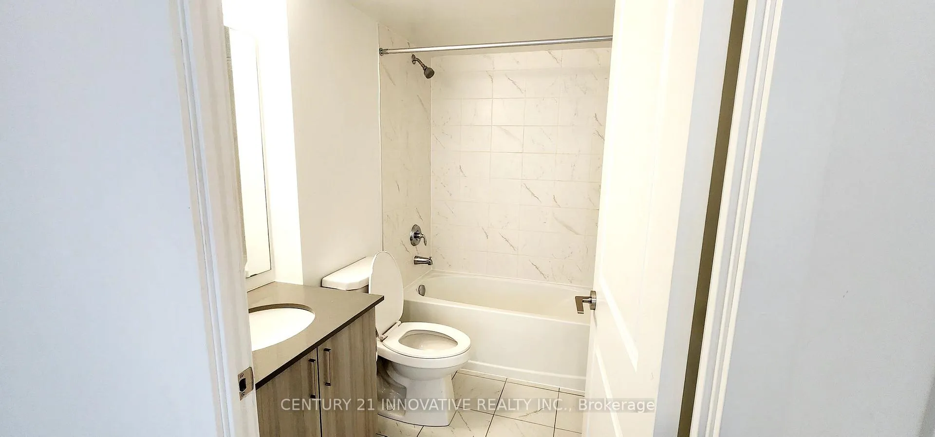 Photo 7 of Unit 1712, 1455 Celebration Drive, Pickering, Bay Ridges — HOMEH