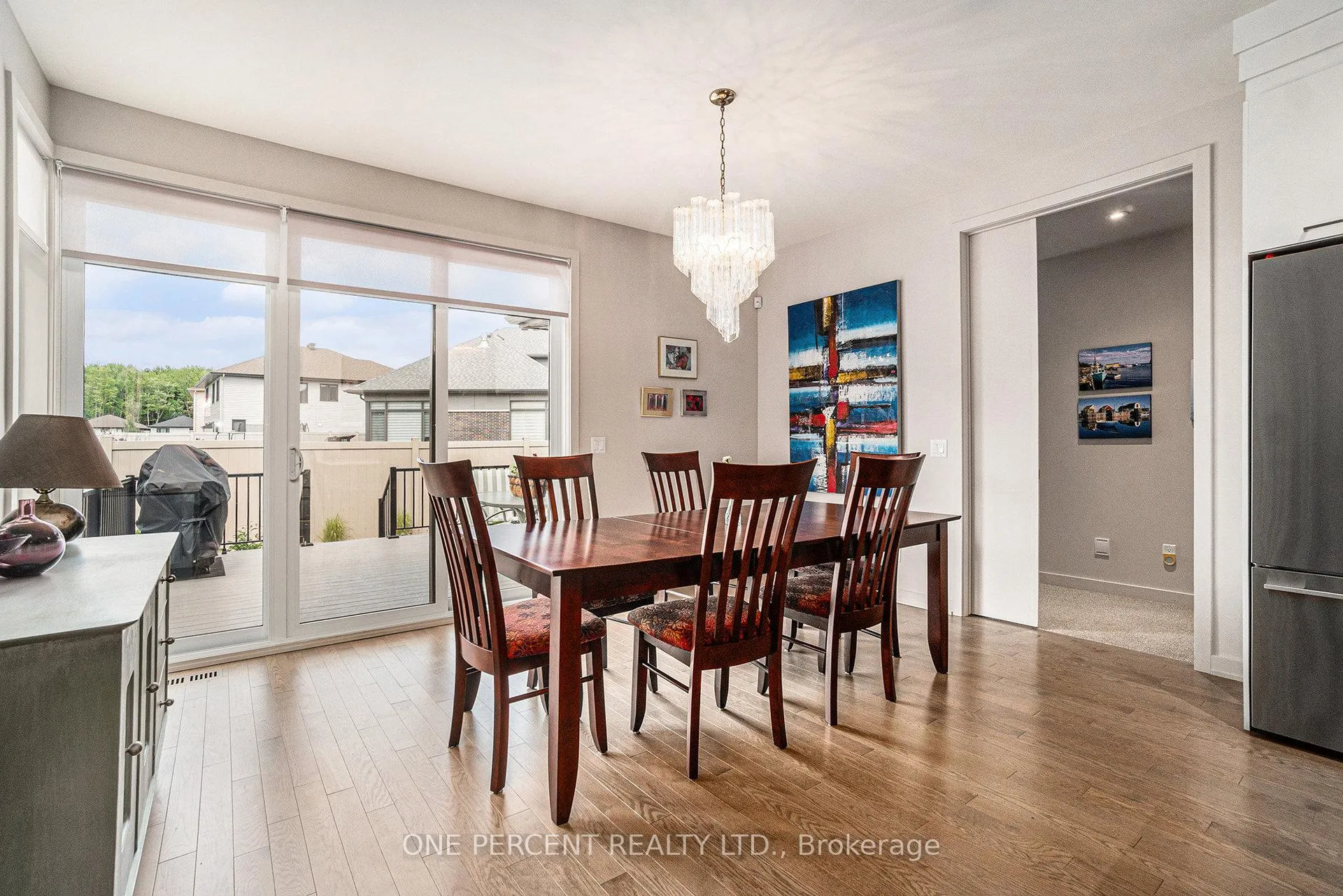 Photo 5 of 123 Pathfinder Way, Ottawa, Riverside South/Gloucester Glen — HOMEH