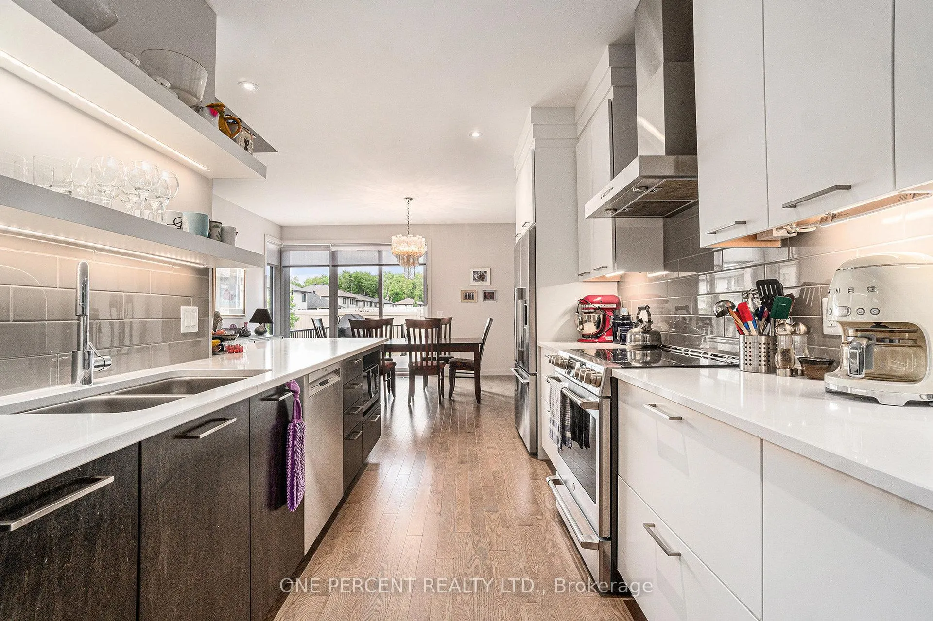 Photo 6 of 123 Pathfinder Way, Ottawa, Riverside South/Gloucester Glen — HOMEH