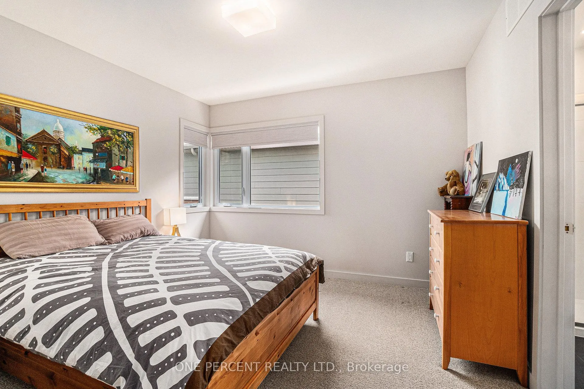 Photo 15 of 123 Pathfinder Way, Ottawa, Riverside South/Gloucester Glen — HOMEH