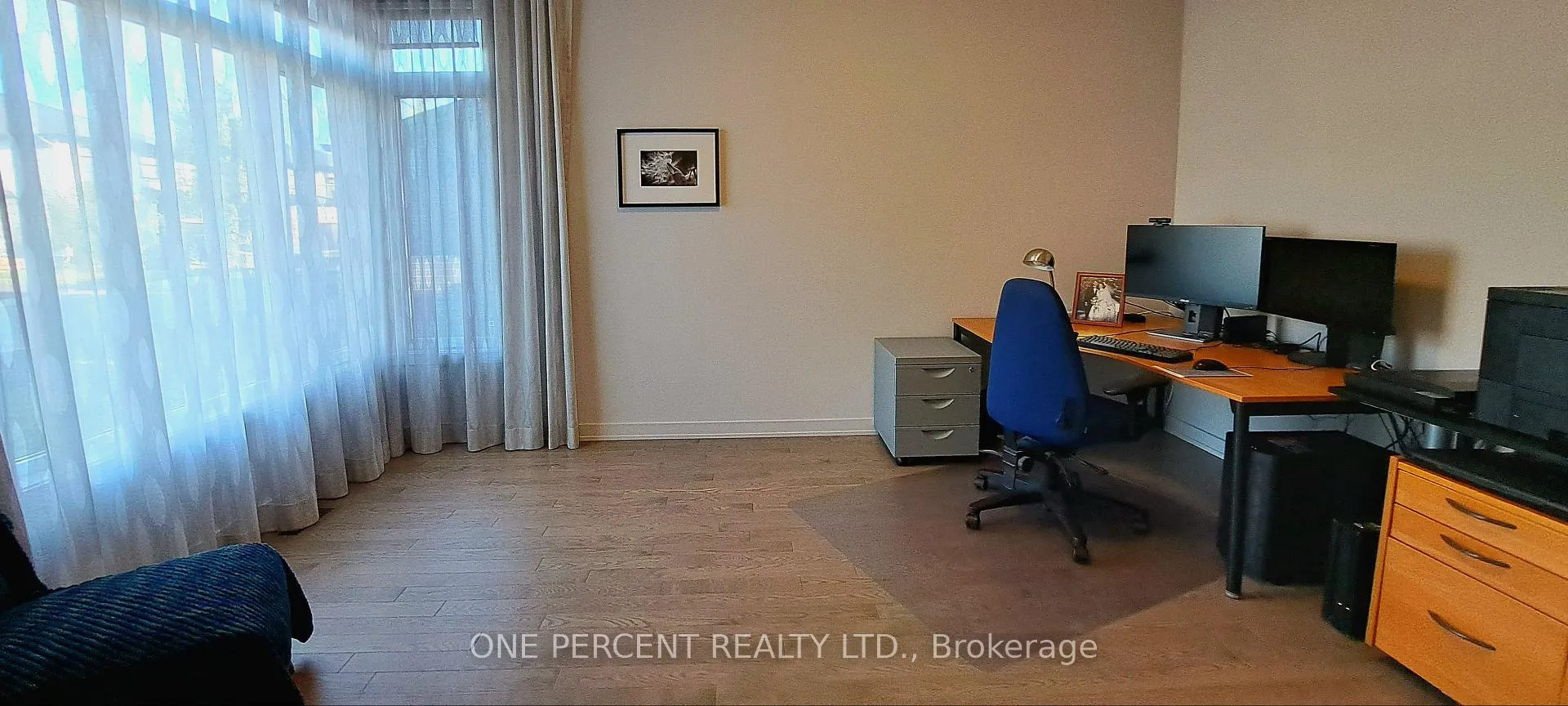 Photo 19 of 123 Pathfinder Way, Ottawa, Riverside South/Gloucester Glen — HOMEH