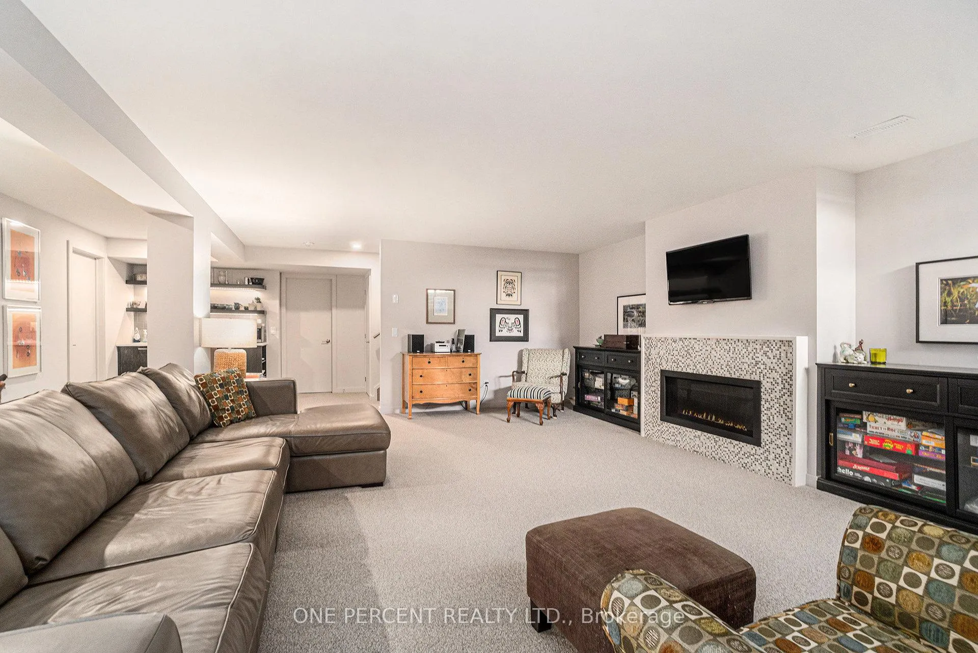 Photo 24 of 123 Pathfinder Way, Ottawa, Riverside South/Gloucester Glen — HOMEH