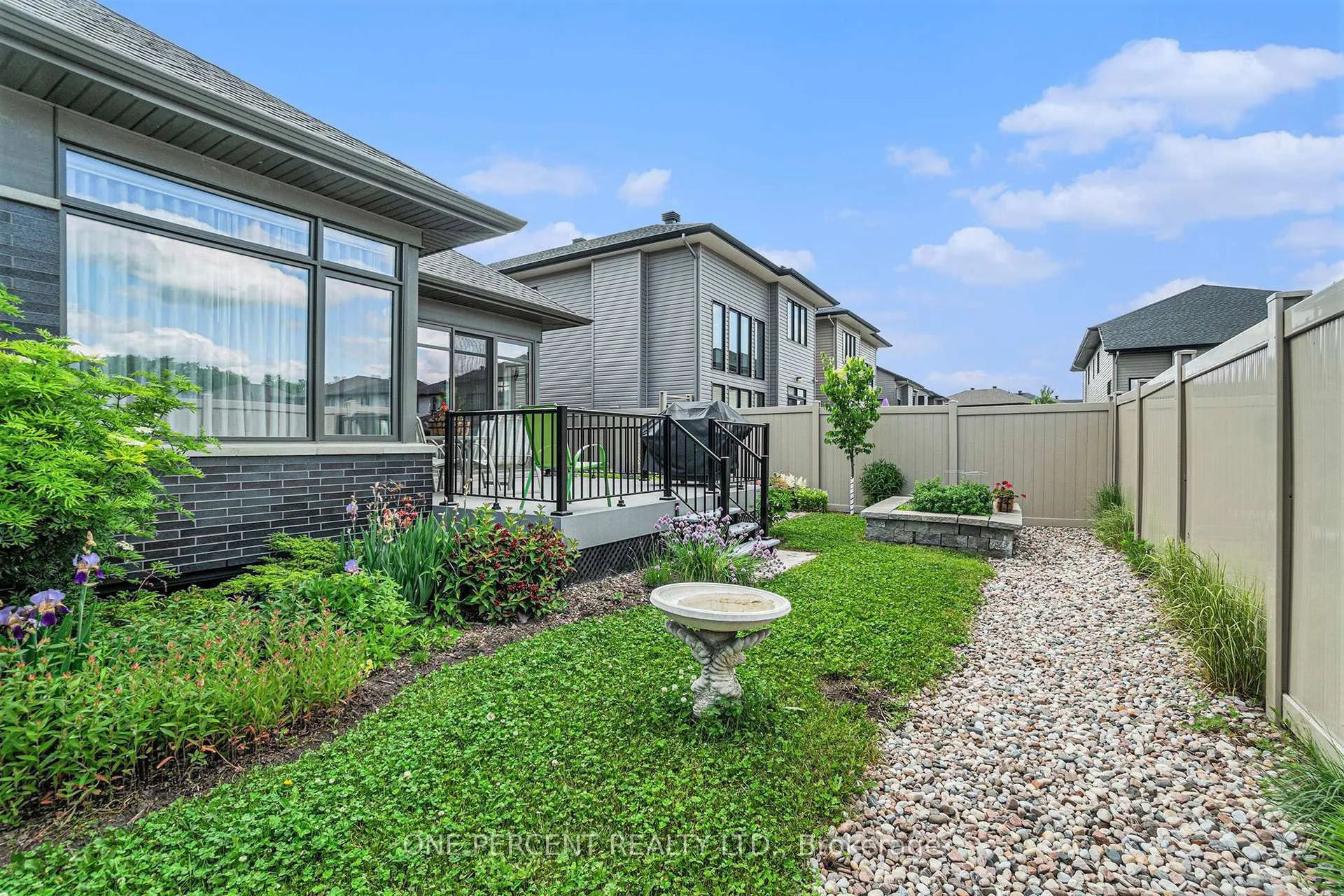 Photo 31 of 123 Pathfinder Way, Ottawa, Riverside South/Gloucester Glen — HOMEH