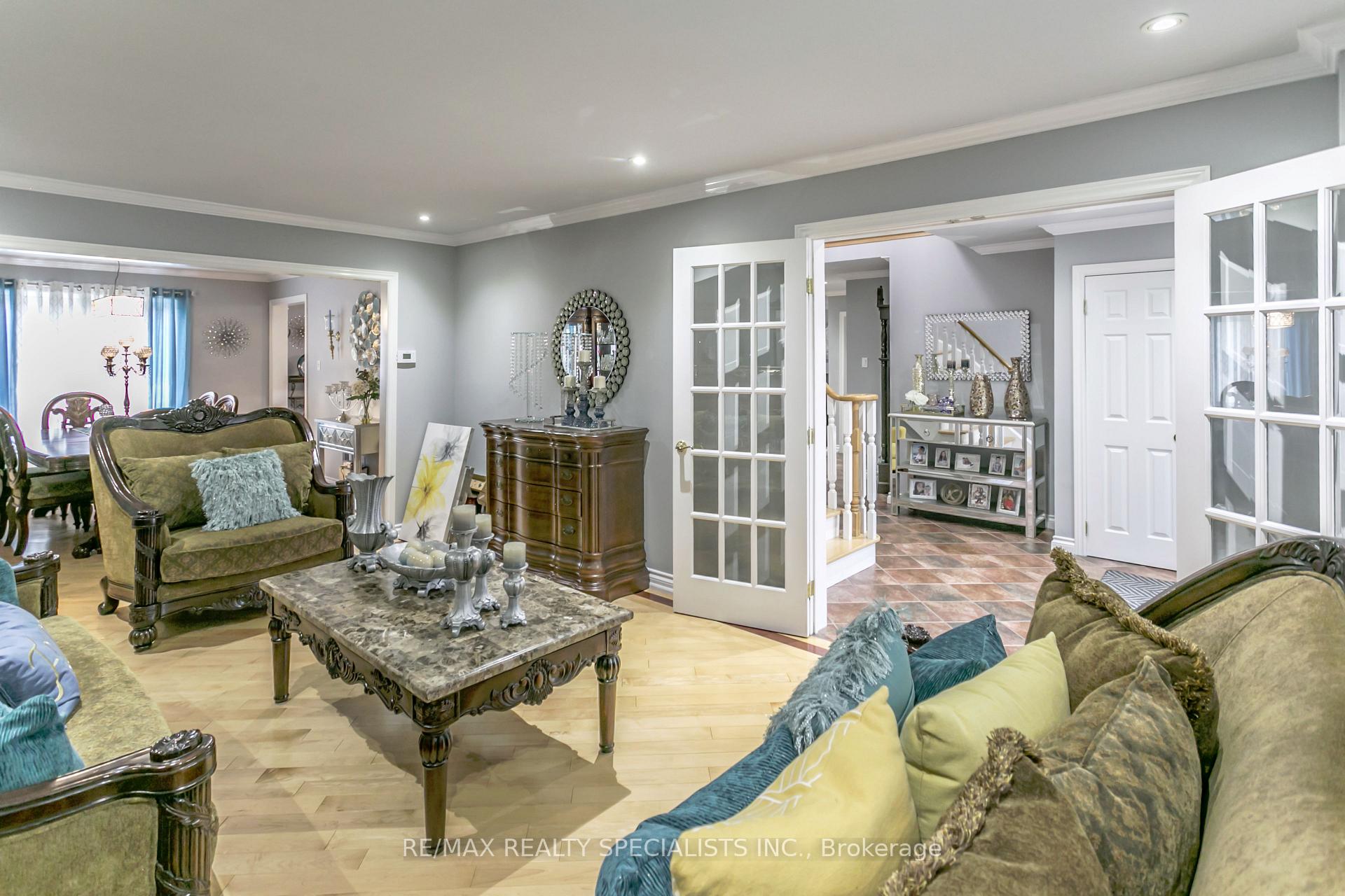 Photo 5 of 49 Simms Drive, Ajax, Central West — HOMEH