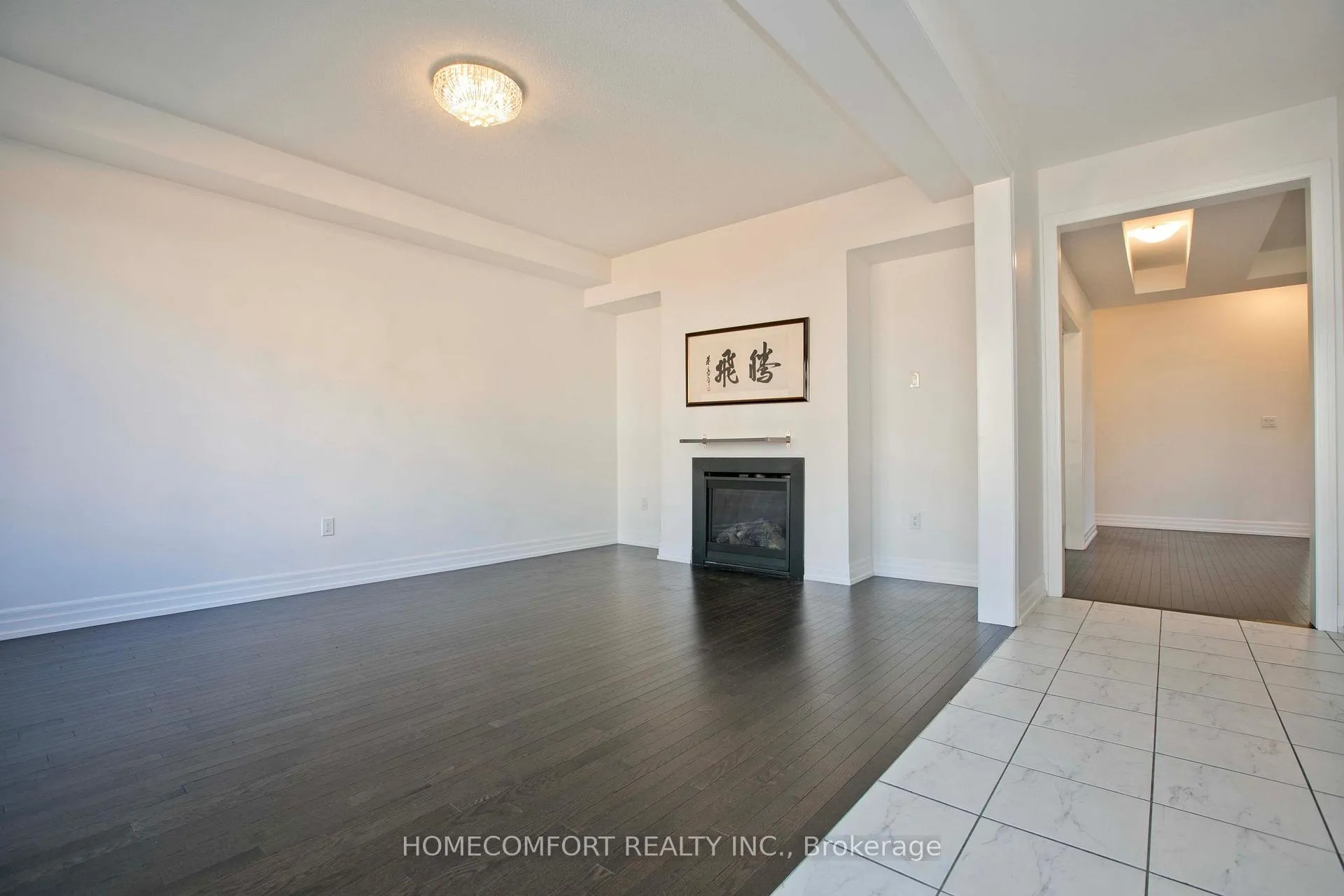 Photo 3 of 14 St Ives Crescent, Whitby, Williamsburg — HOMEH