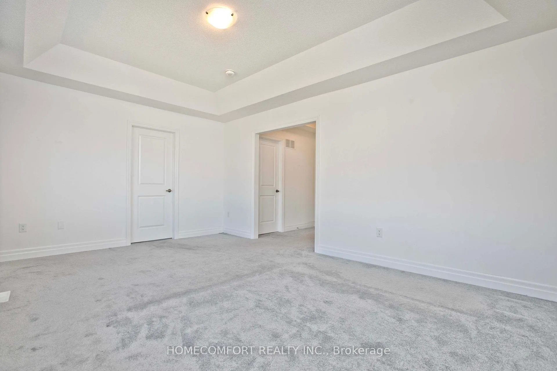 Photo 19 of 14 St Ives Crescent, Whitby, Williamsburg — HOMEH