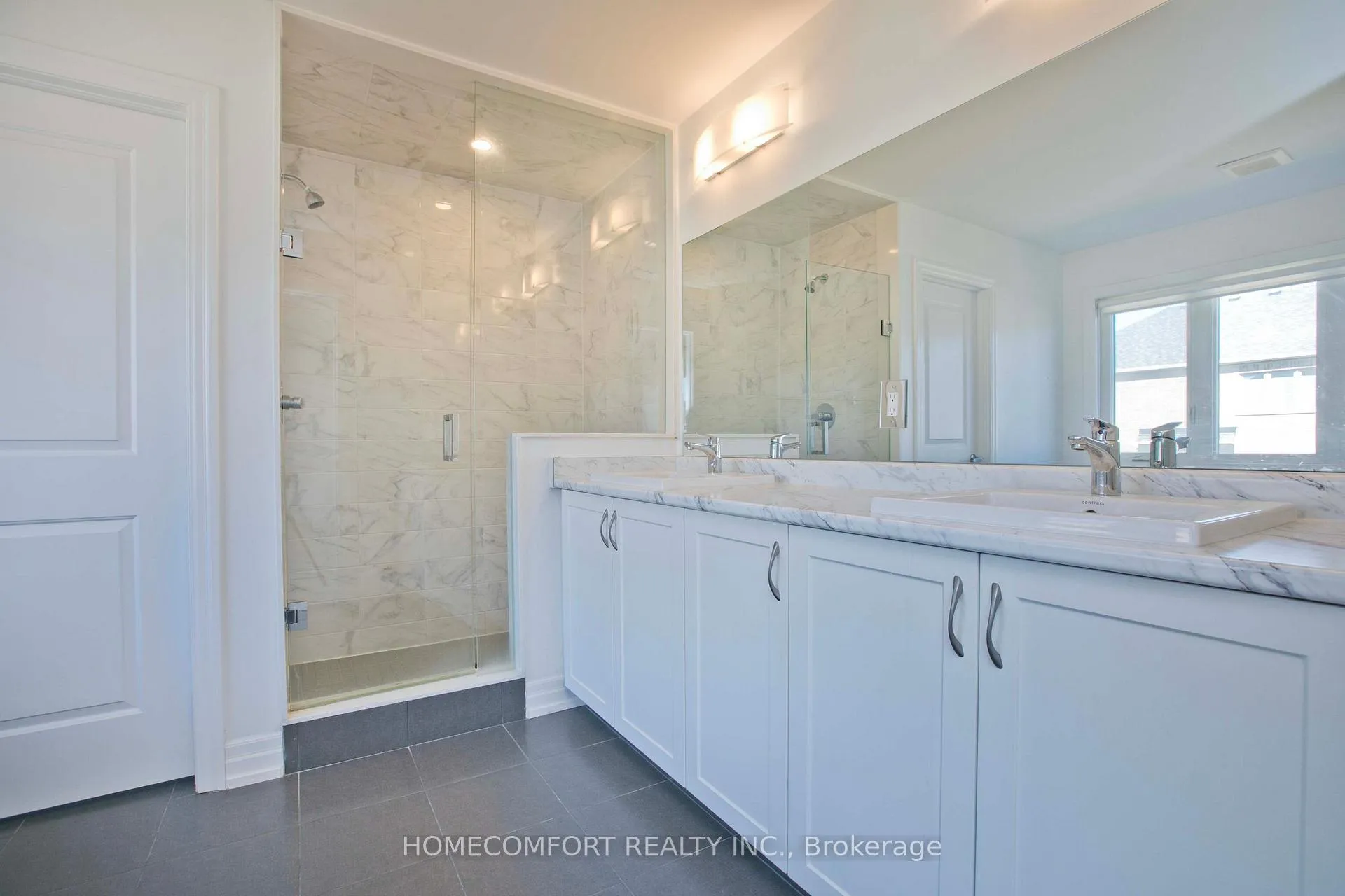 Photo 21 of 14 St Ives Crescent, Whitby, Williamsburg — HOMEH