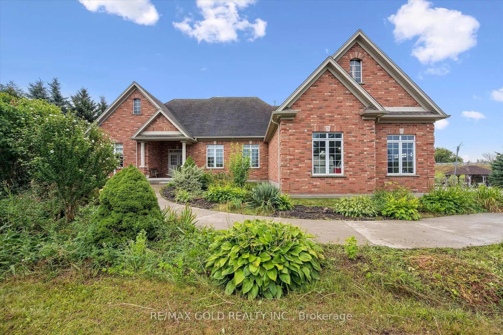 Photo 3 of 6615 Ellis Road, Puslinch, Puslinch Lake Settlement Areas — HOMEH
