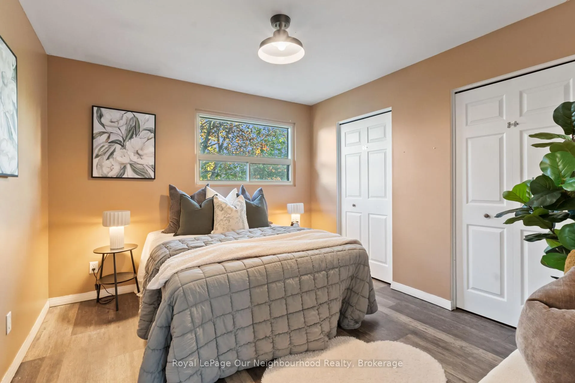 Photo 15 of 535 Carmello Court, Pickering, West Shore — HOMEH