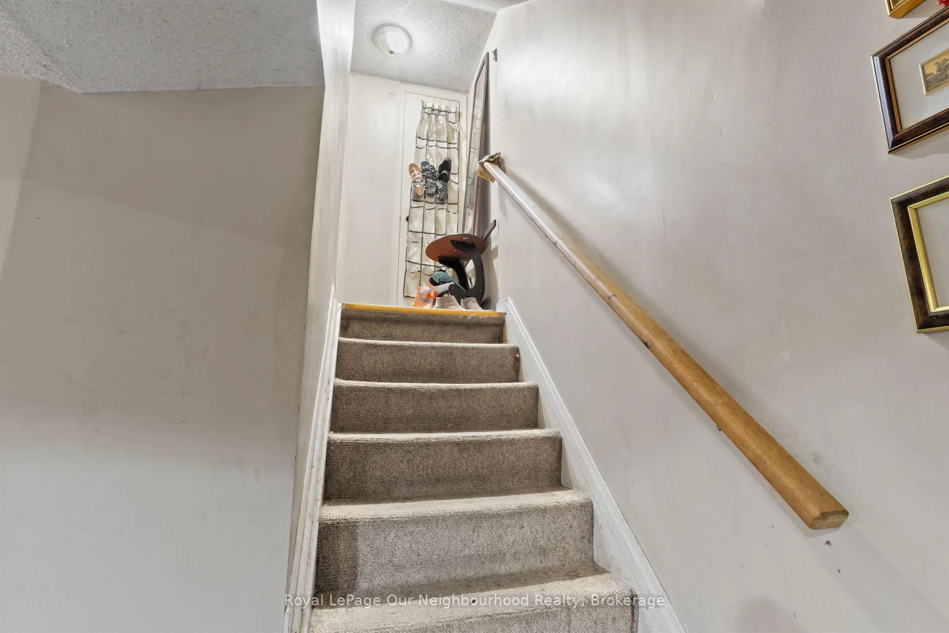 Photo 23 of 535 Carmello Court, Pickering, West Shore — HOMEH