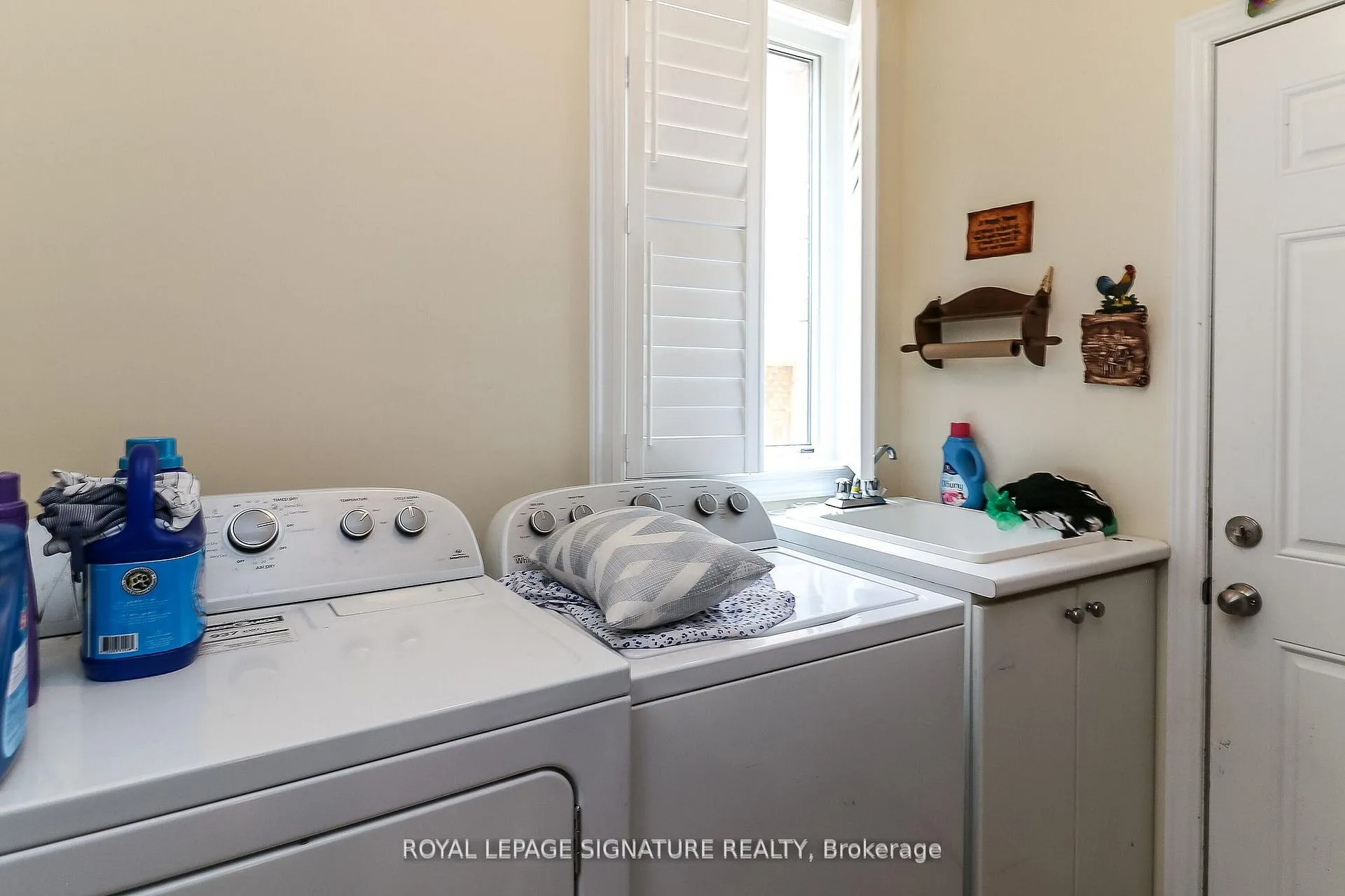 Photo 27 of 48 Allegra Drive, Wasaga Beach — HOMEH