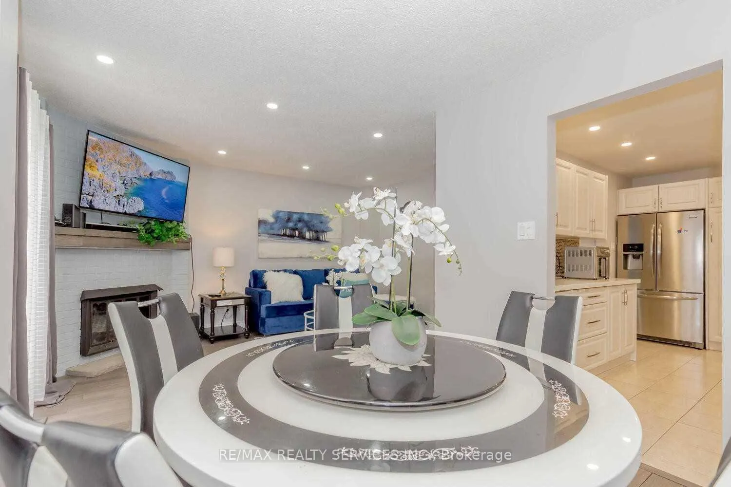 Photo 8 of Unit **Upper**, 89 Martindale Crescent, Brampton, Brampton West — HOMEH
