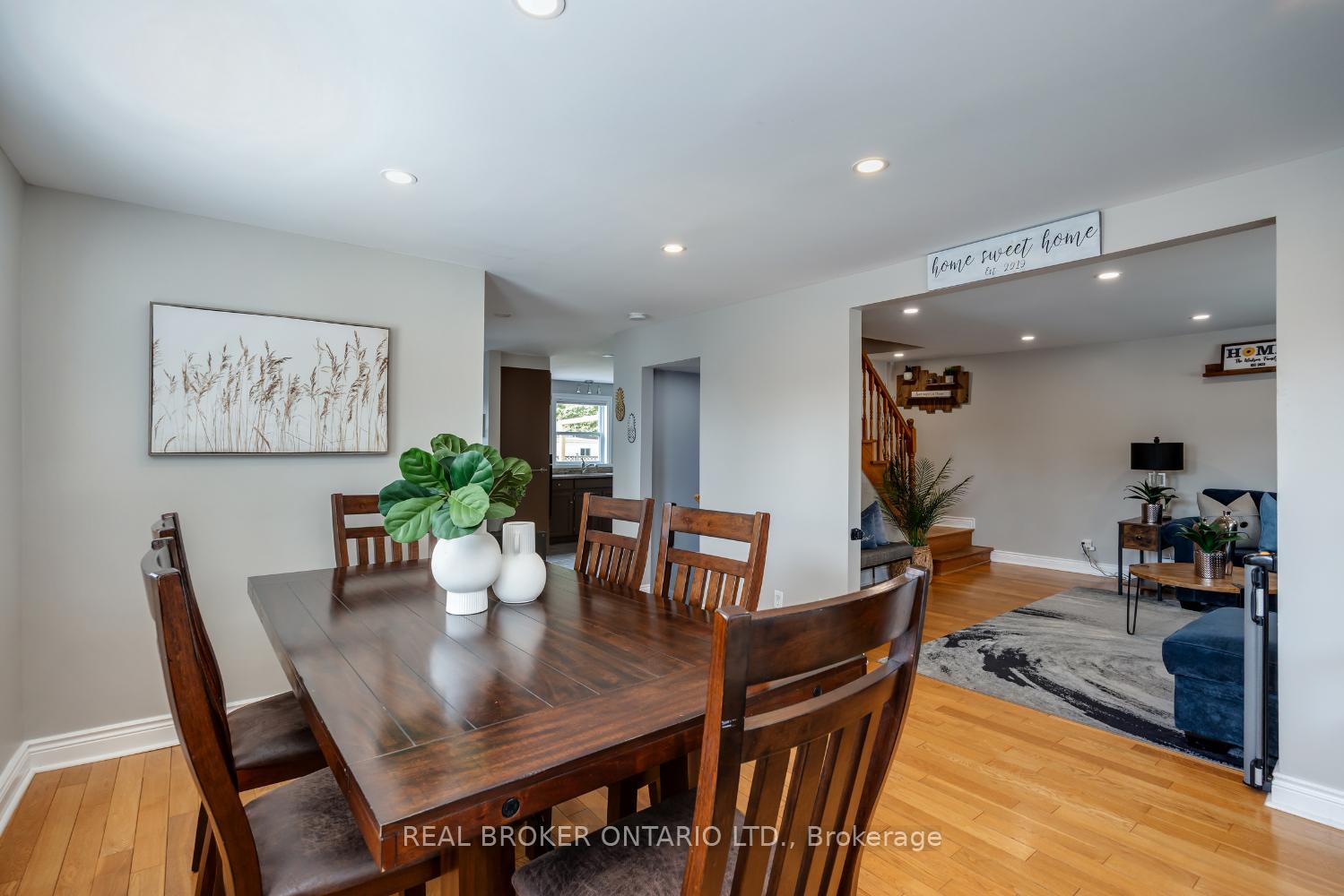 Photo 8 of 22 Second Street, Clarington, Bowmanville — HOMEH