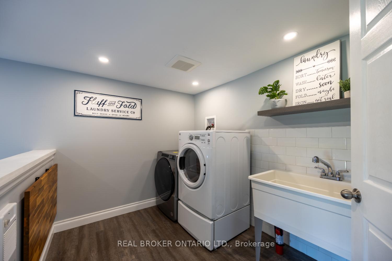 Photo 16 of 22 Second Street, Clarington, Bowmanville — HOMEH