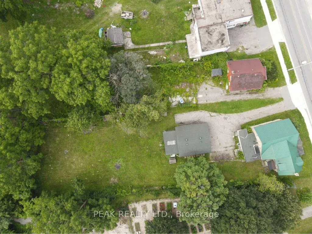 Photo 3 of 257 Mill Street, Kitchener — HOMEH