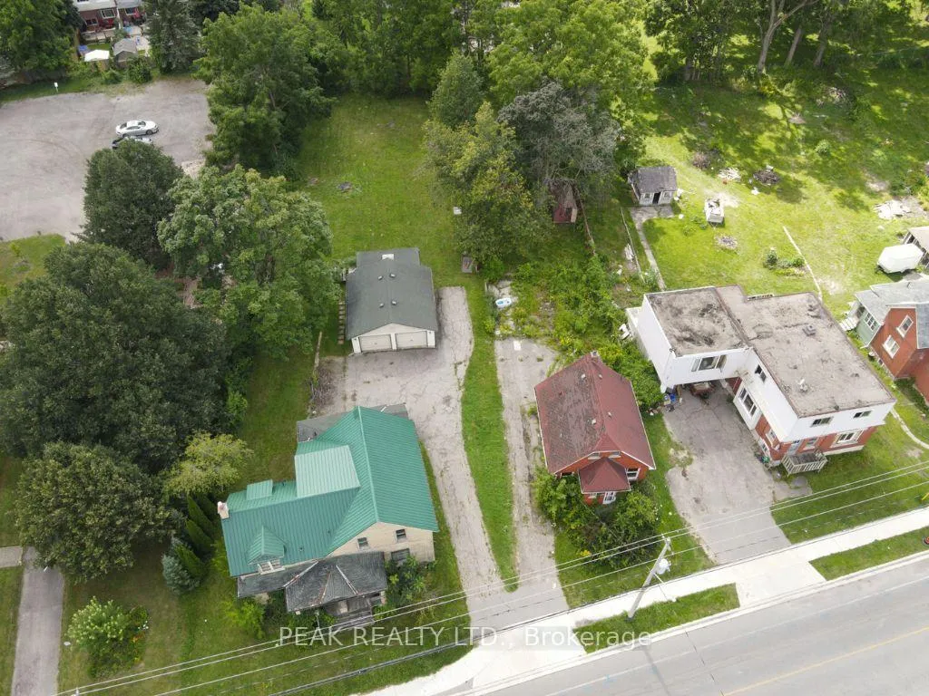 Photo 4 of 257 Mill Street, Kitchener — HOMEH