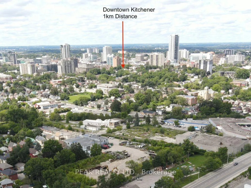 Photo 6 of 257 Mill Street, Kitchener — HOMEH
