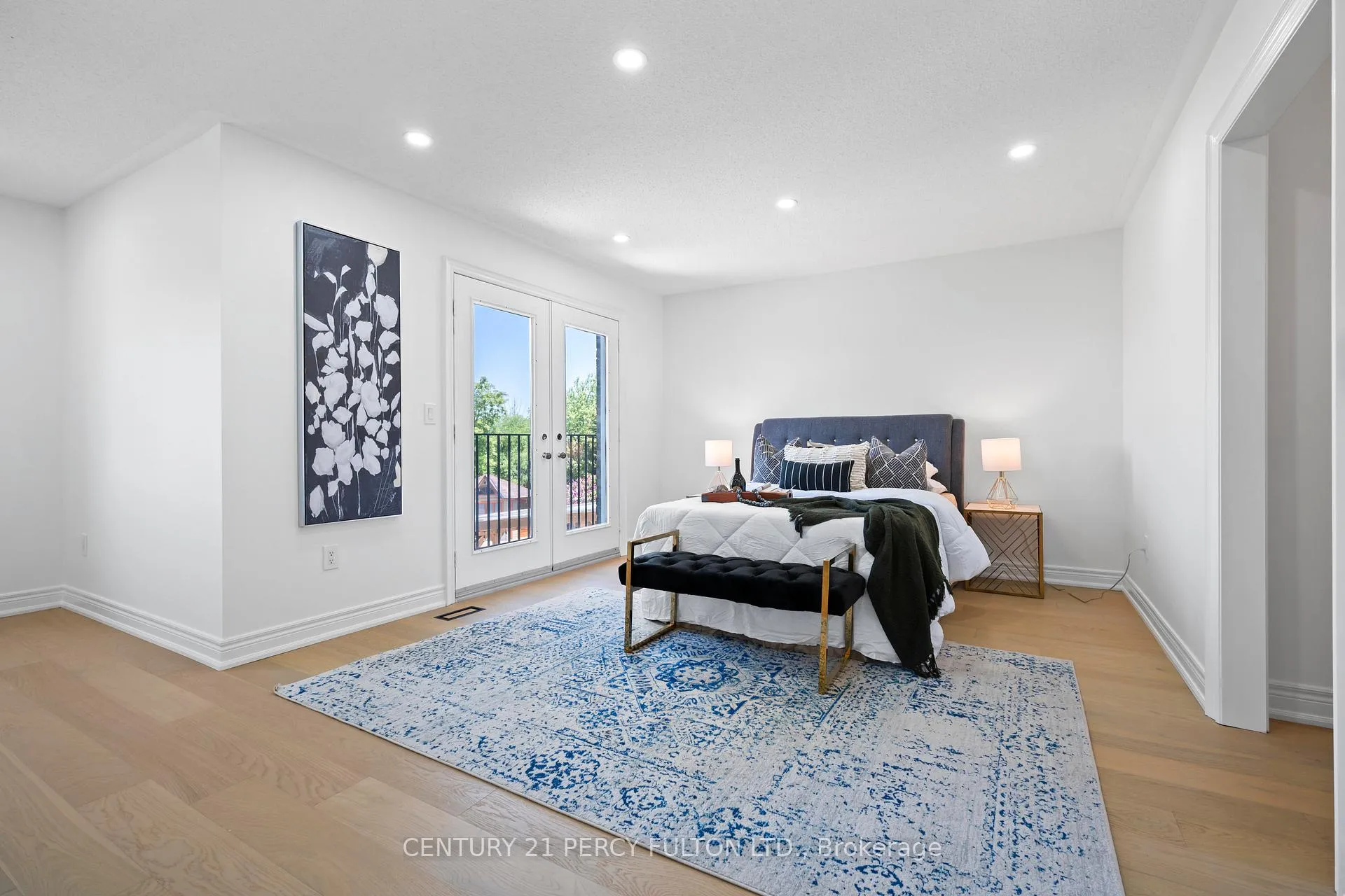 Photo 18 of 35 Donwoods Court, Brampton, Vales of Castlemore — HOMEH