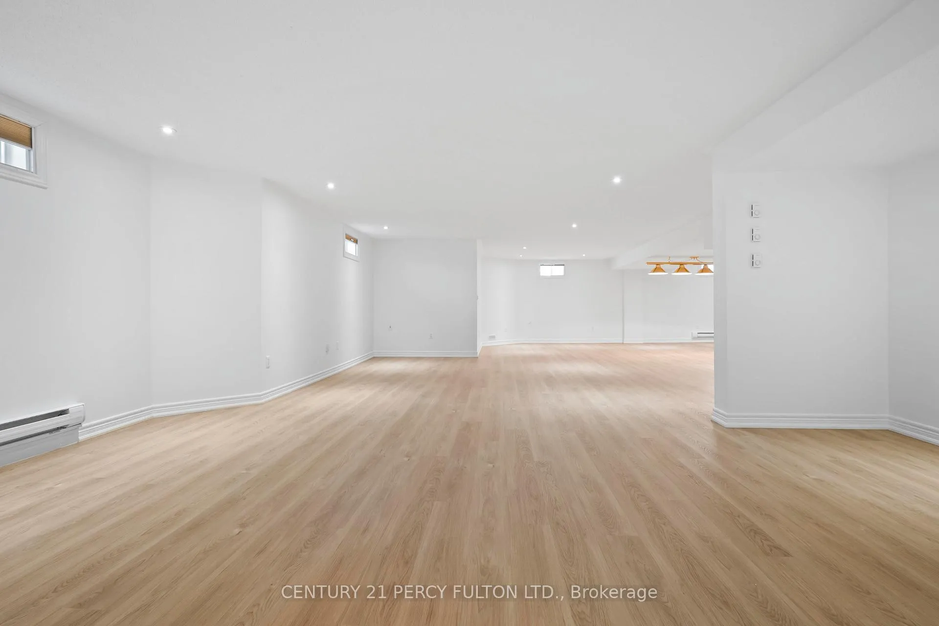 Photo 23 of 35 Donwoods Court, Brampton, Vales of Castlemore — HOMEH