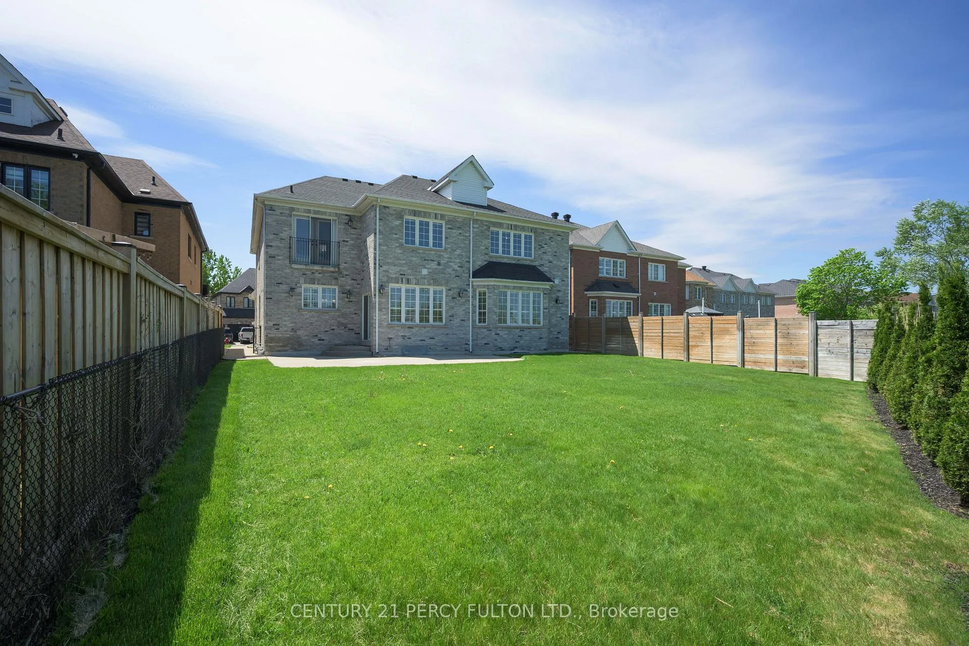 Photo 25 of 35 Donwoods Court, Brampton, Vales of Castlemore — HOMEH