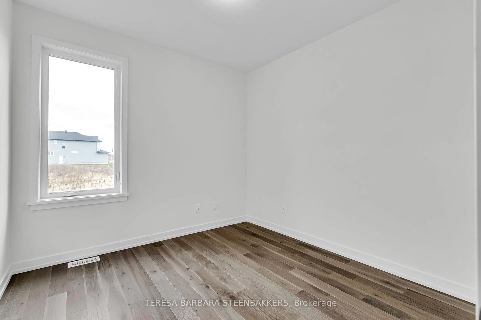 Photo 7 of 783 Kenny Gordon Avenue, Ottawa, Riverside South/Gloucester Glen — HOMEH