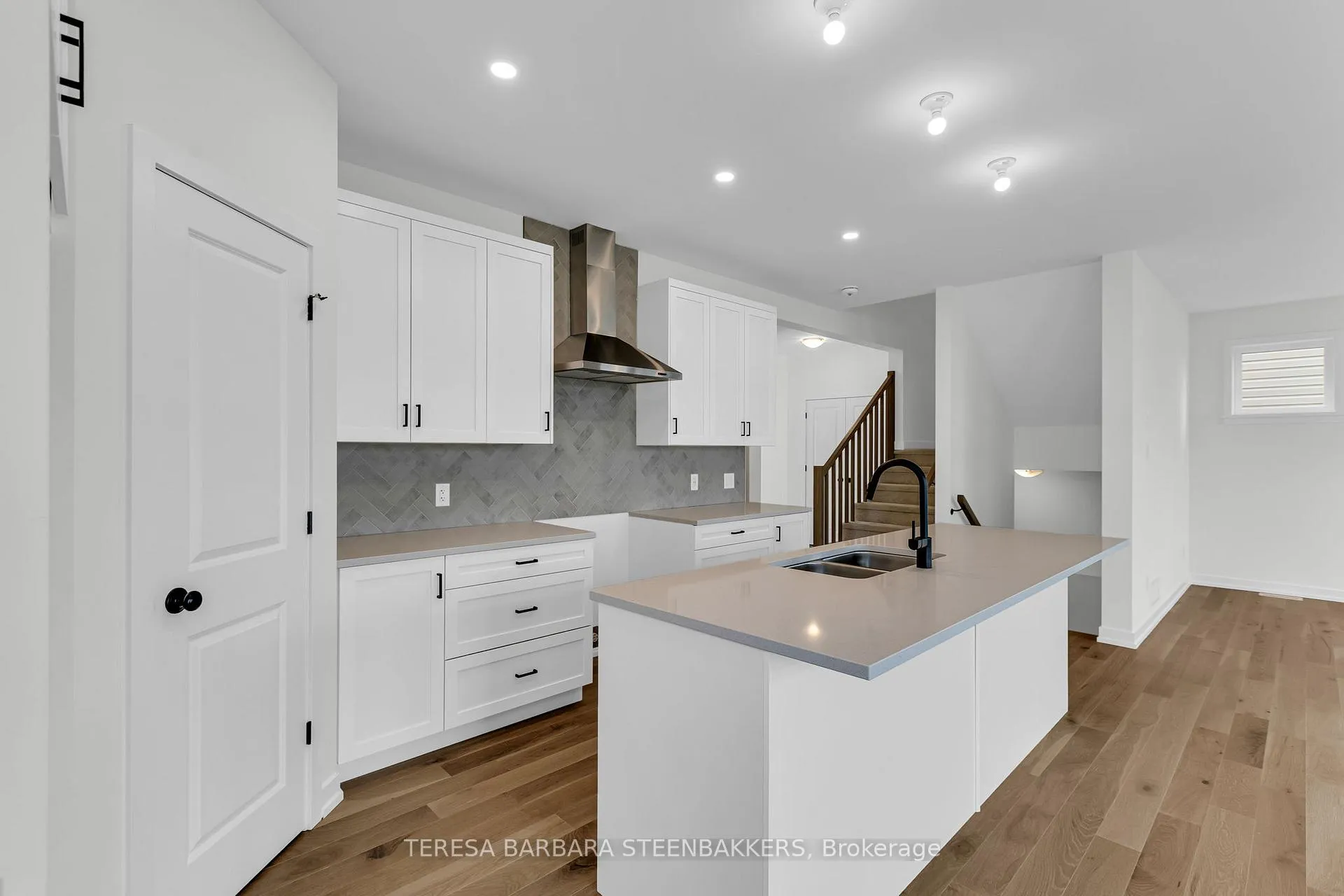 Photo 11 of 783 Kenny Gordon Avenue, Ottawa, Riverside South/Gloucester Glen — HOMEH