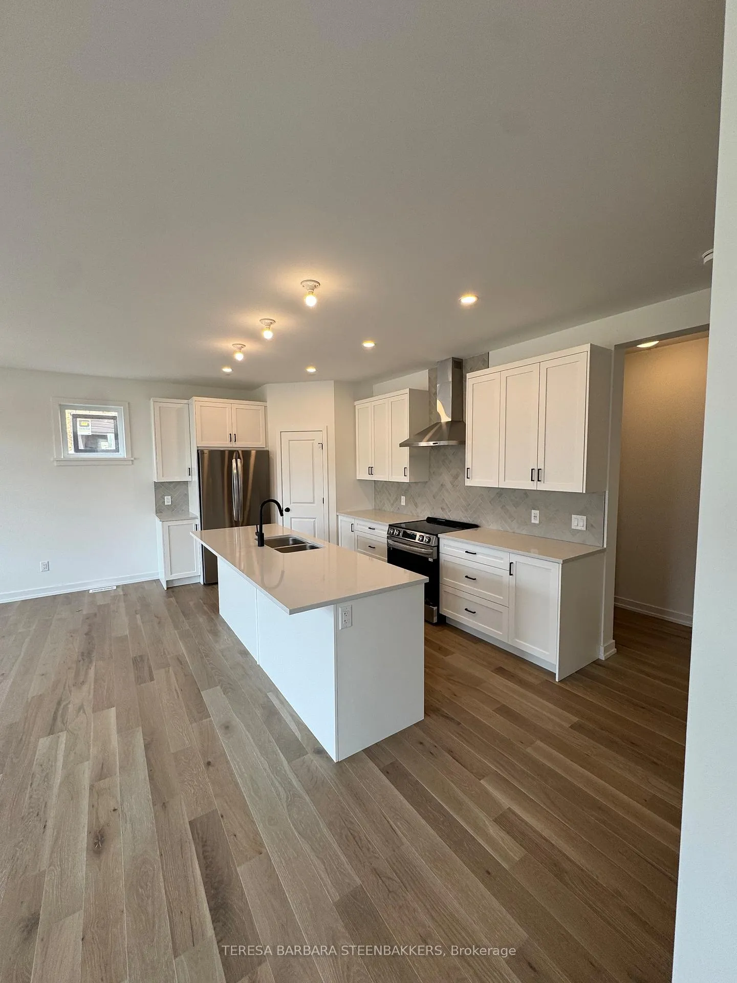 Photo 36 of 783 Kenny Gordon Avenue, Ottawa, Riverside South/Gloucester Glen — HOMEH