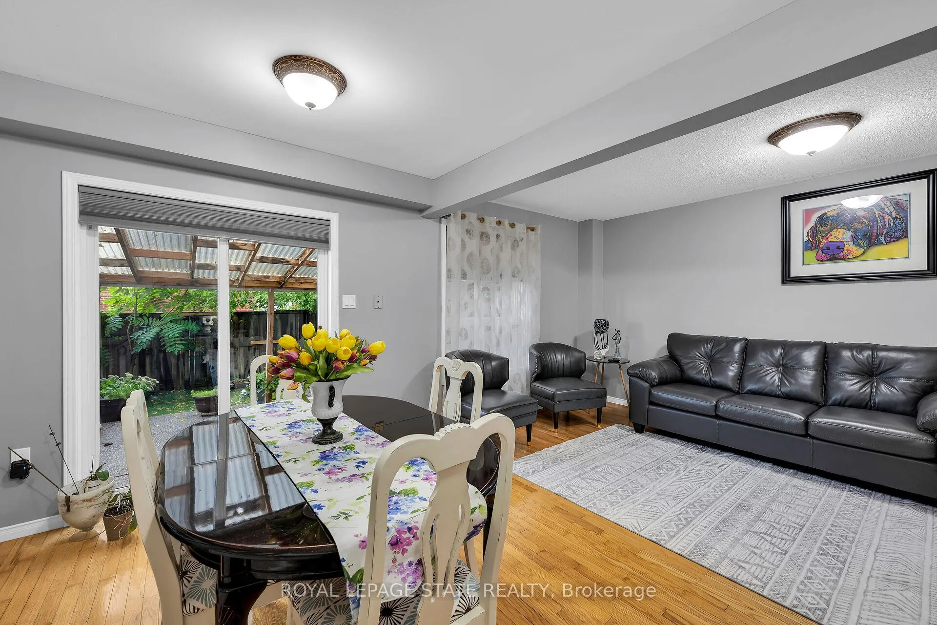 Photo 13 of 5 Vulcan Court, Hamilton, Stoney Creek — HOMEH