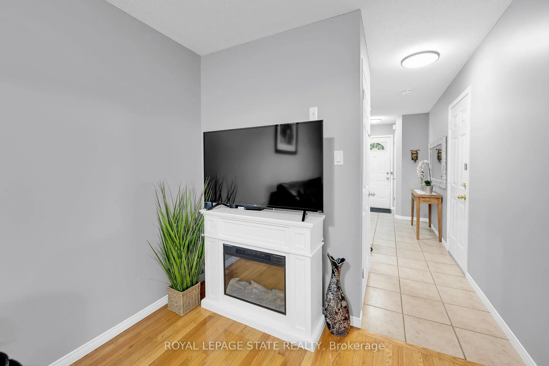 Photo 16 of 5 Vulcan Court, Hamilton, Stoney Creek — HOMEH