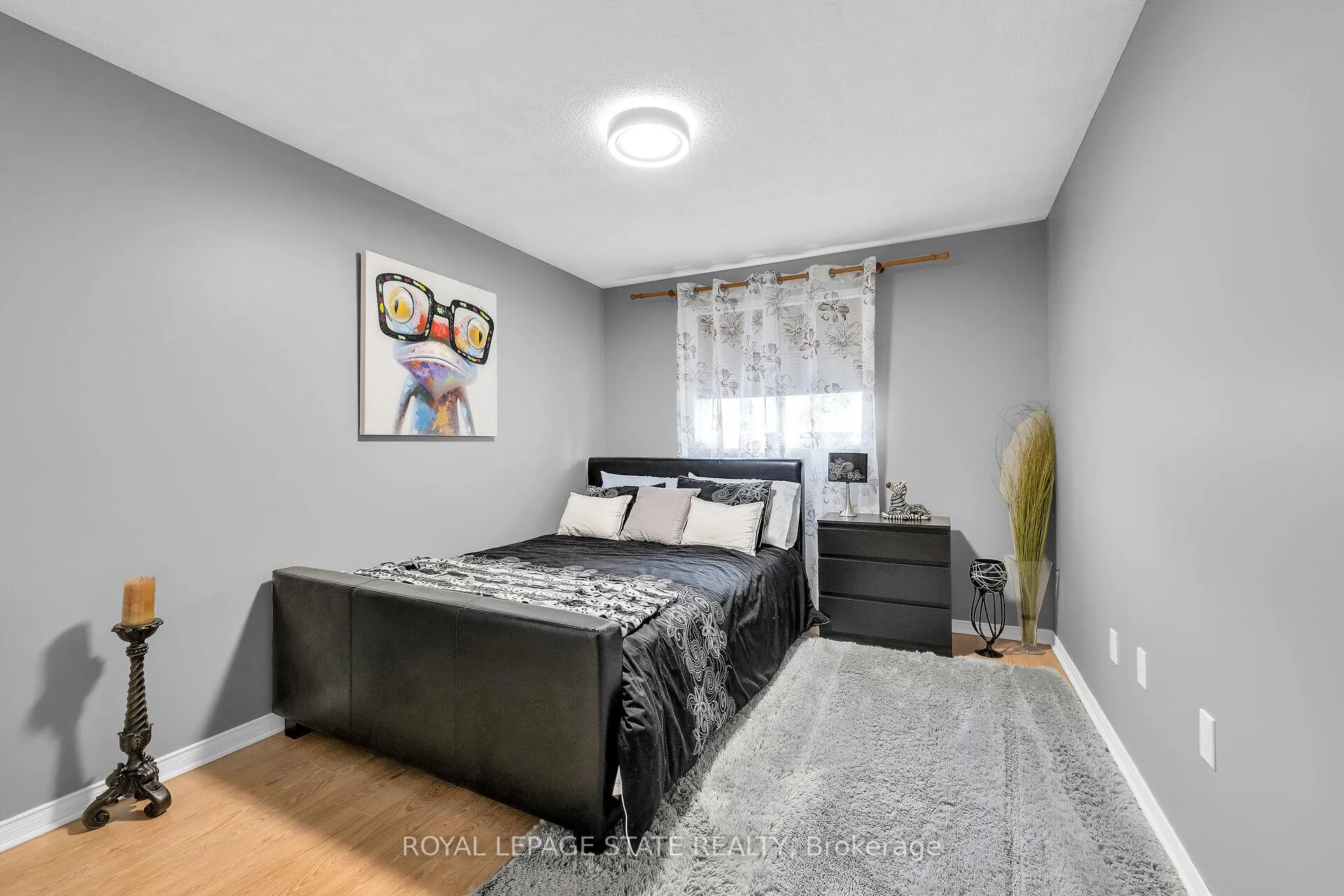 Photo 23 of 5 Vulcan Court, Hamilton, Stoney Creek — HOMEH