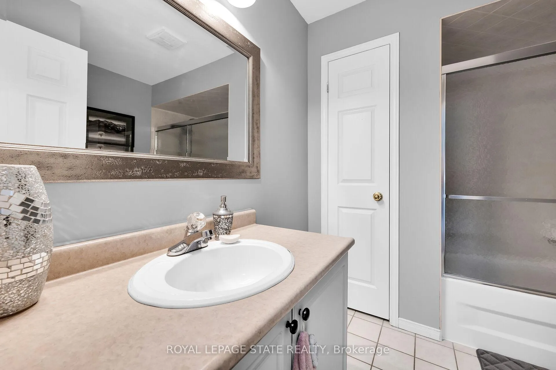 Photo 25 of 5 Vulcan Court, Hamilton, Stoney Creek — HOMEH