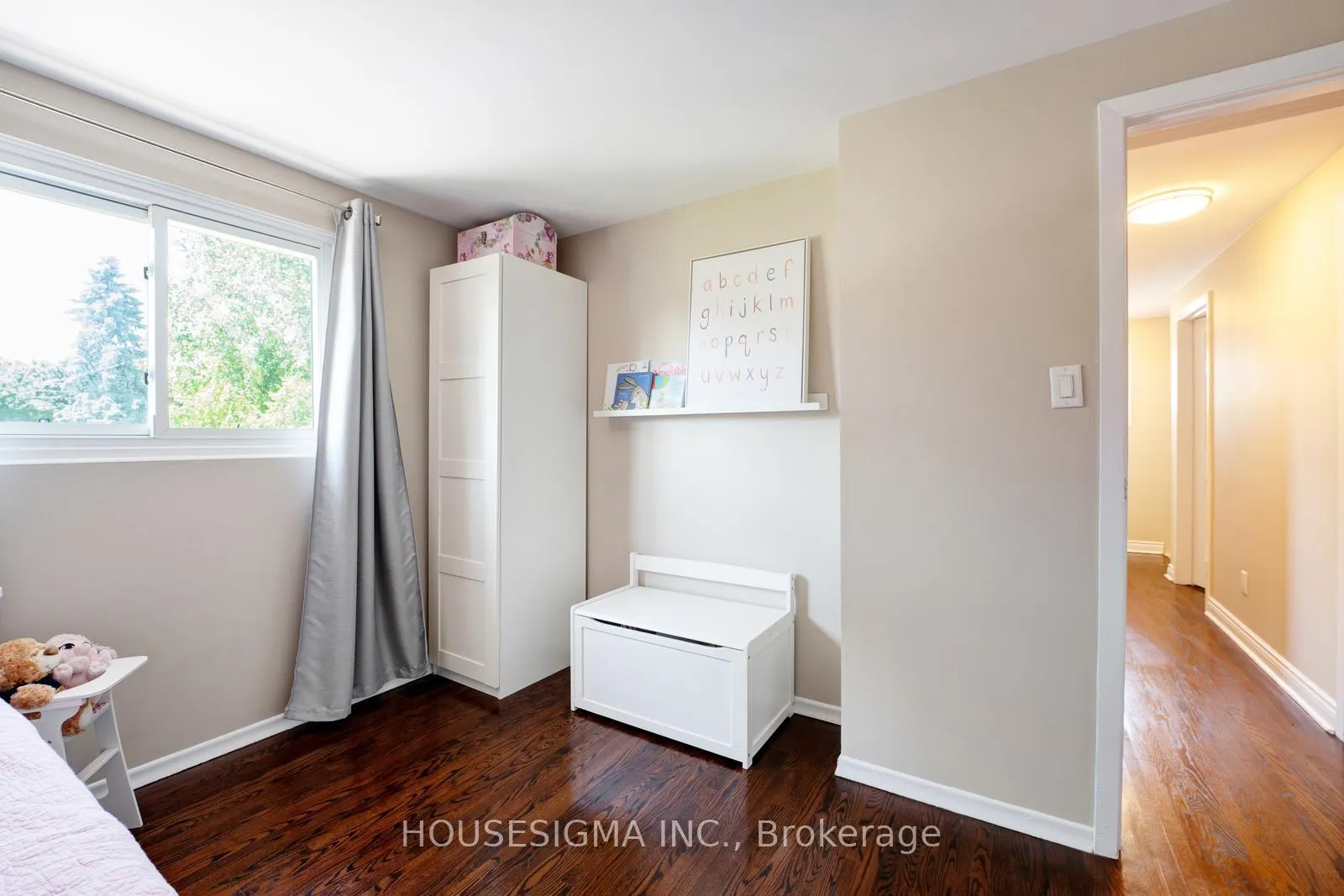 Photo 22 of 198 Archdekin Drive, Brampton, Madoc — HOMEH