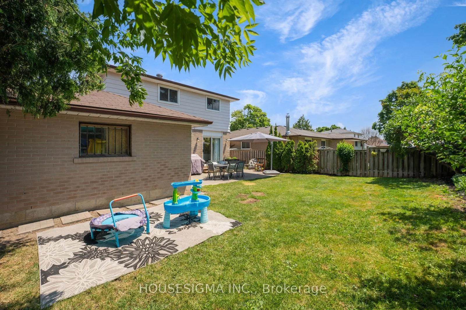 Photo 32 of 198 Archdekin Drive, Brampton, Madoc — HOMEH