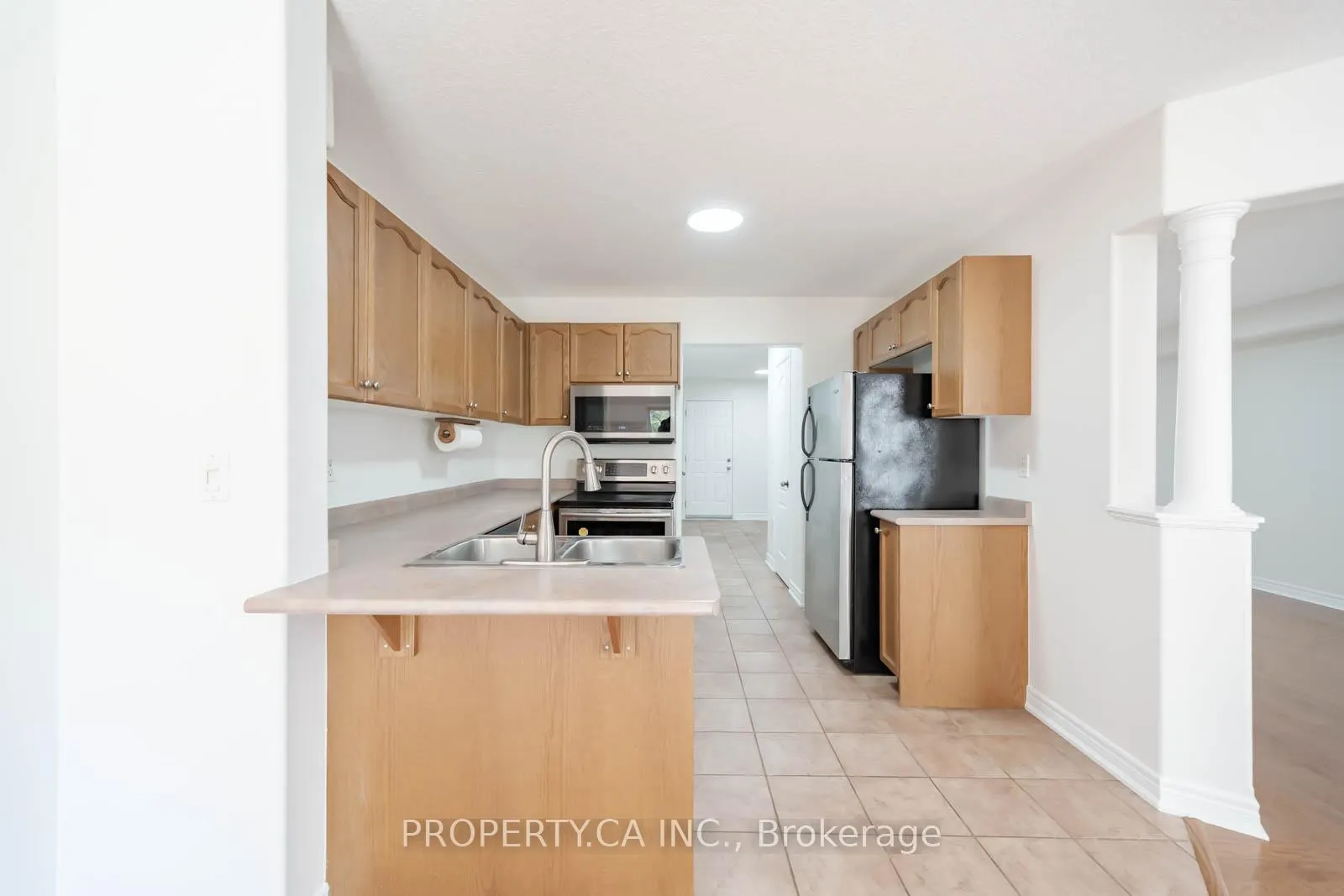 Photo 6 of 1187 Booth Avenue, Innisfil, Alcona — HOMEH