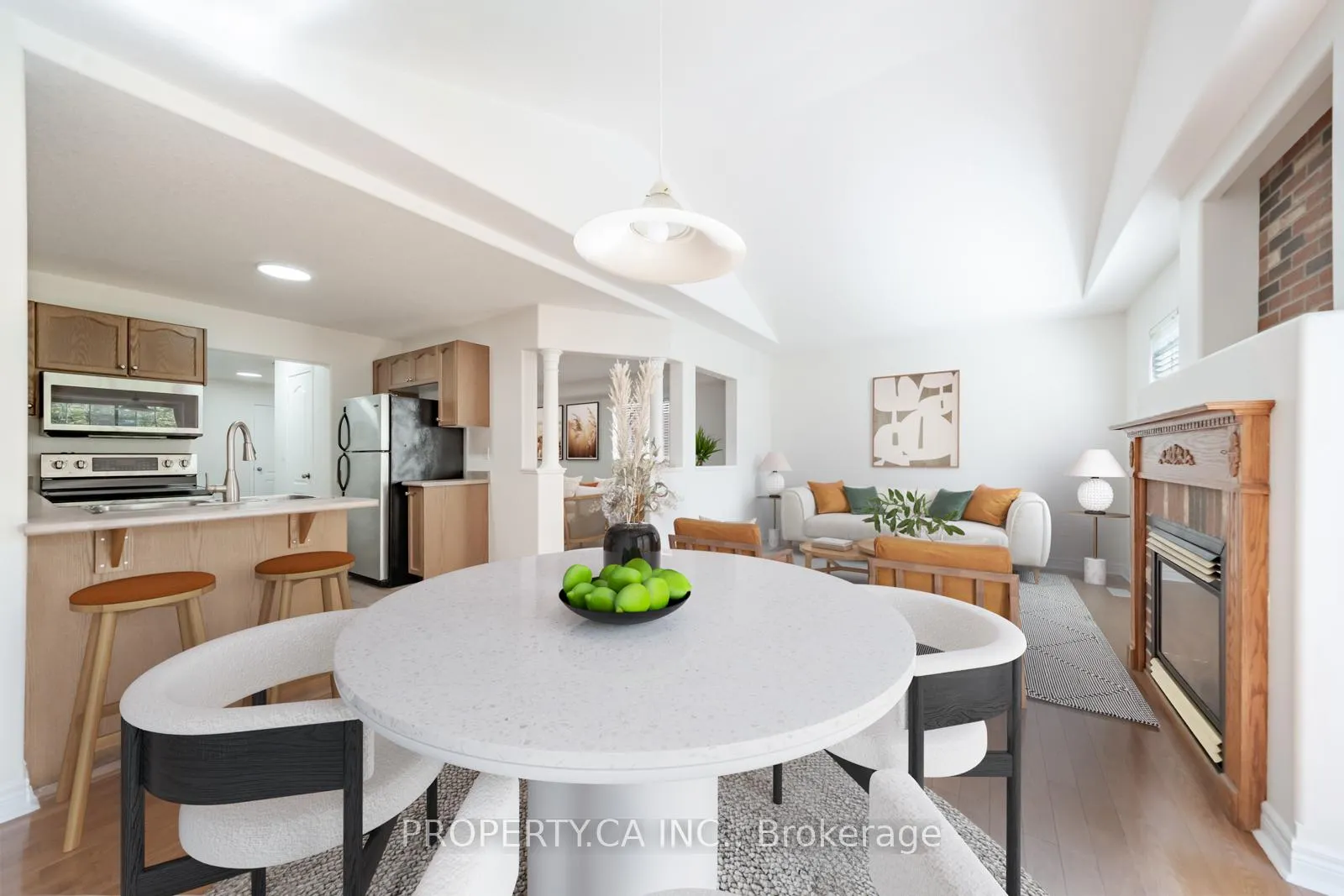 Photo 8 of 1187 Booth Avenue, Innisfil, Alcona — HOMEH
