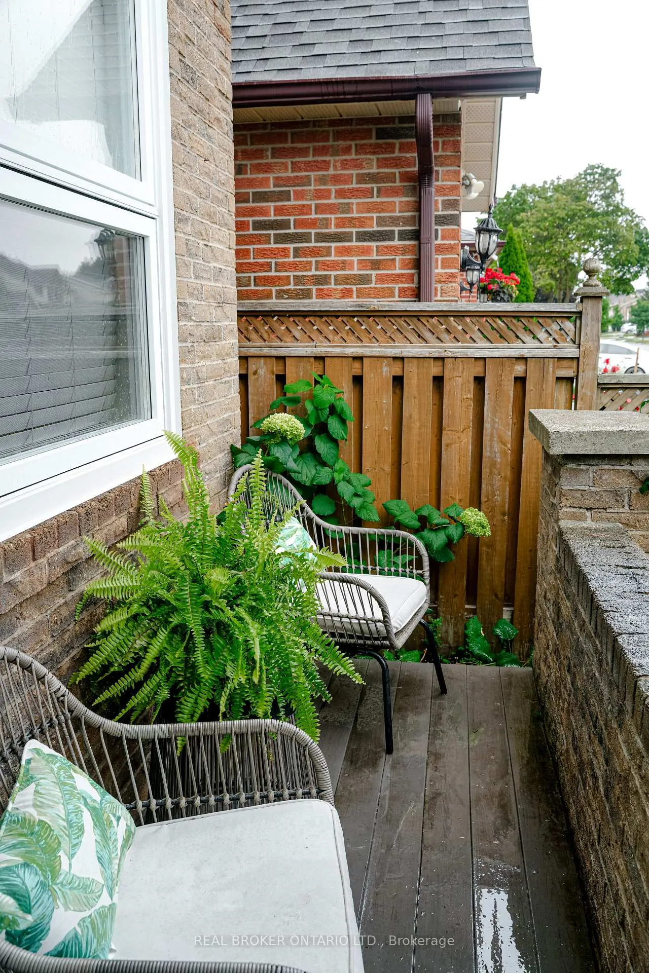 Photo 3 of 393 Hansen Road N, Brampton, Madoc — HOMEH