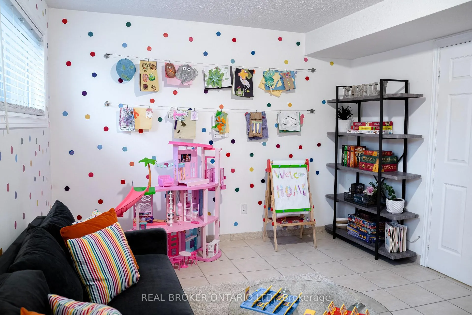 Photo 26 of 393 Hansen Road N, Brampton, Madoc — HOMEH