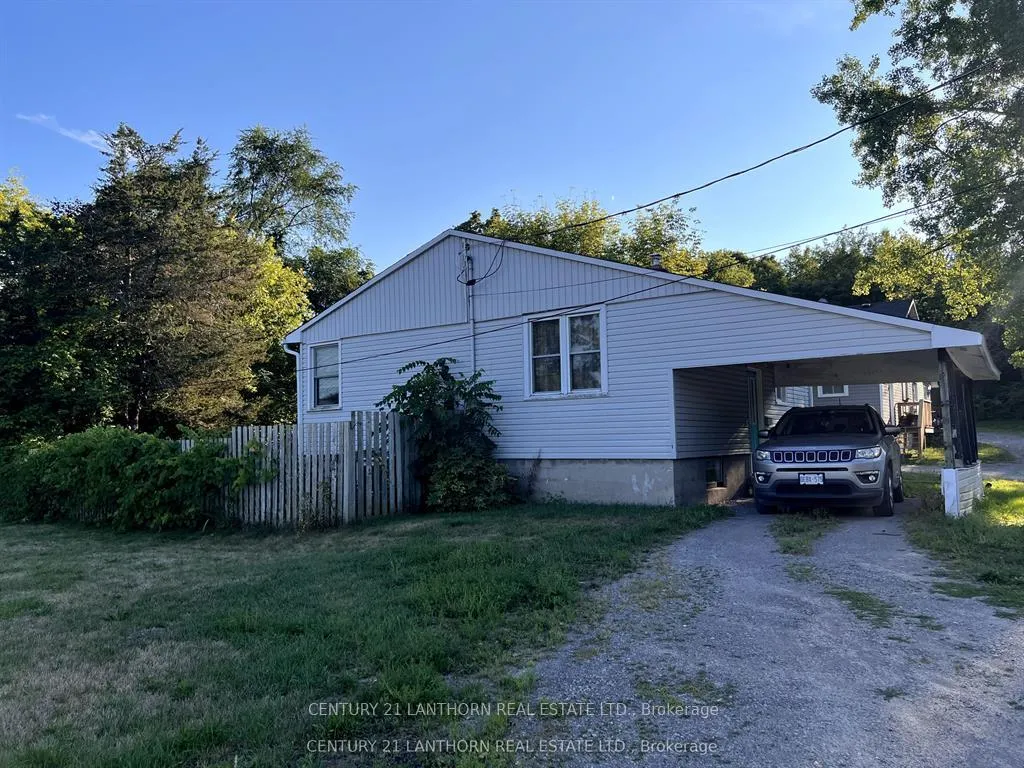 Photo 3 of Unit A-E, 95 Scott Avenue, Quinte West, Frankford Ward — HOMEH