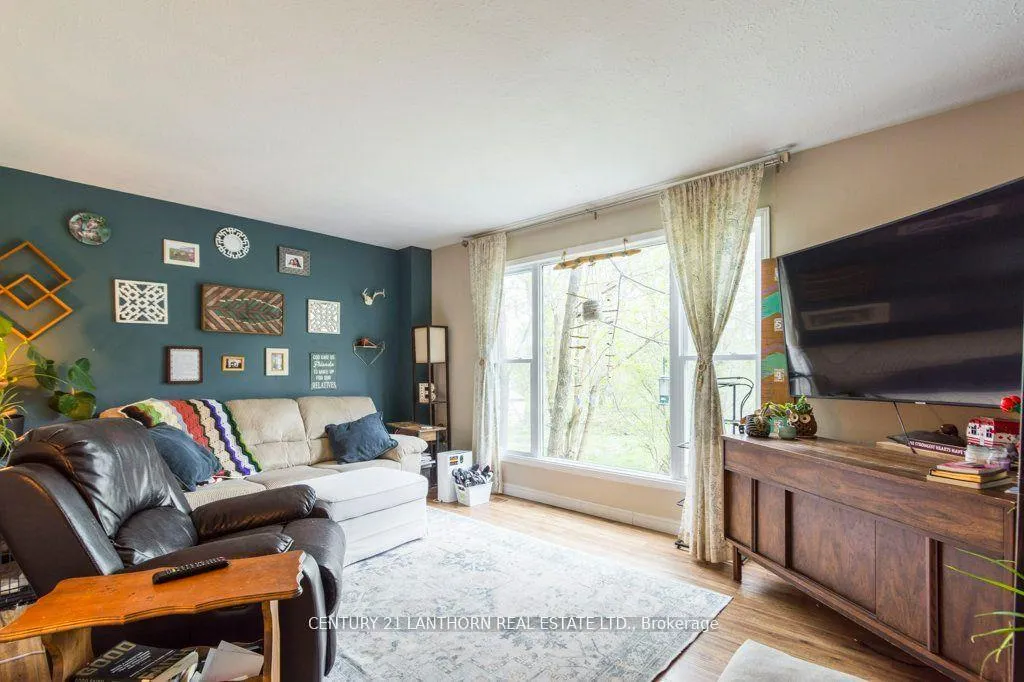 Photo 12 of Unit A-E, 95 Scott Avenue, Quinte West, Frankford Ward — HOMEH