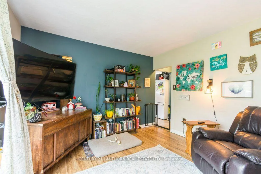 Photo 13 of Unit A-E, 95 Scott Avenue, Quinte West, Frankford Ward — HOMEH