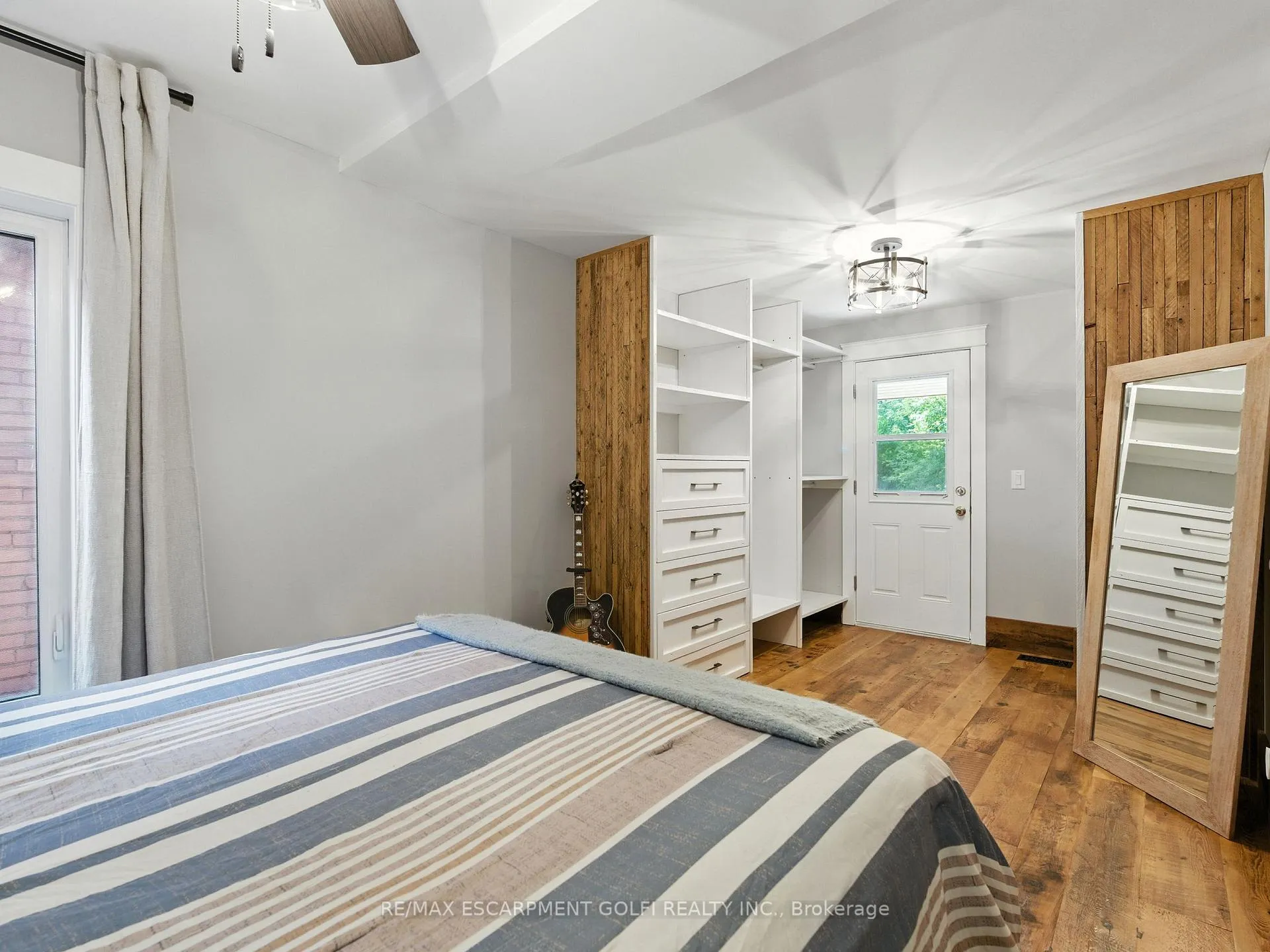 Photo 19 of 284 Cumberland Avenue, Hamilton, St. Clair — HOMEH