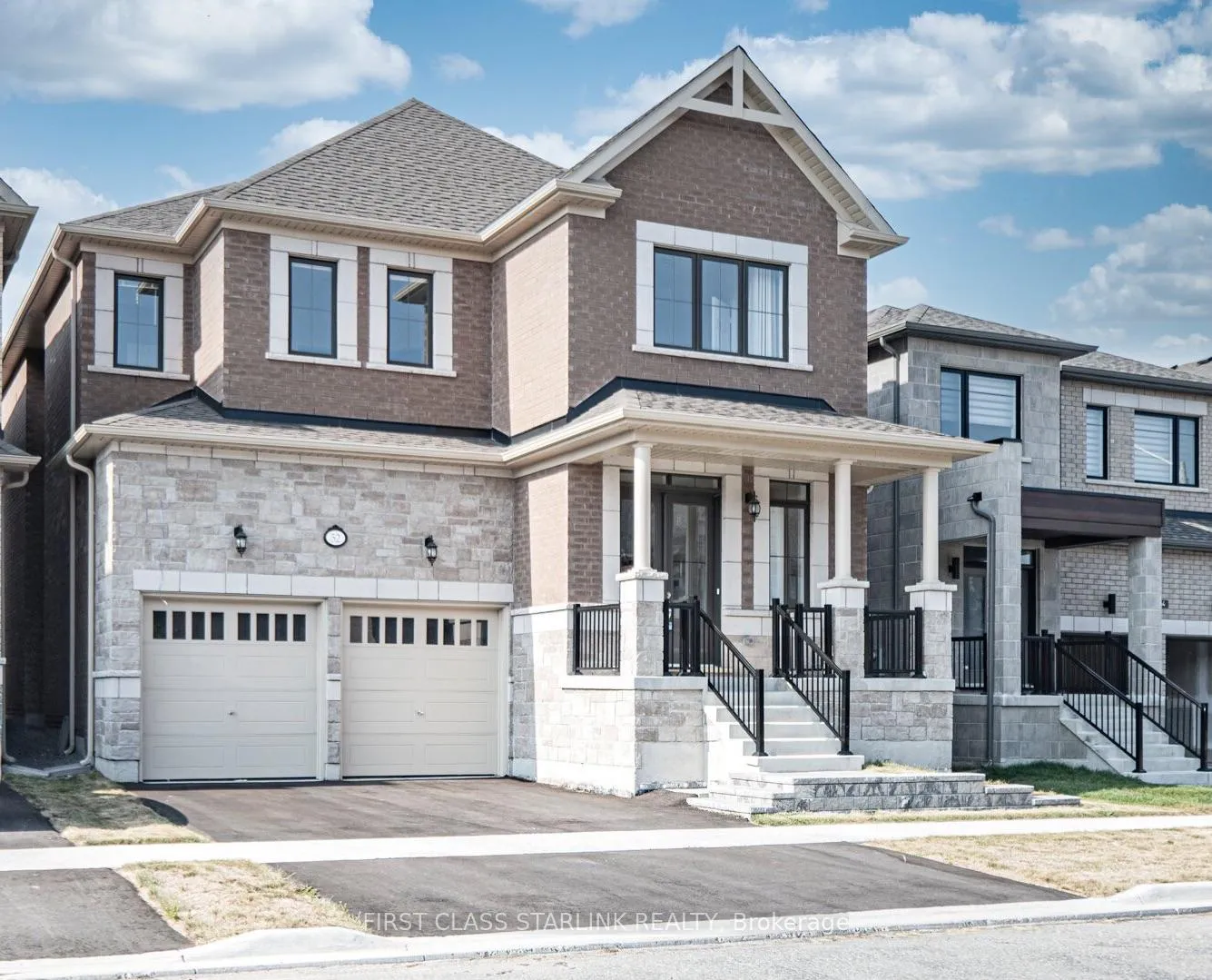 Front of 52 Jinnah Avenue