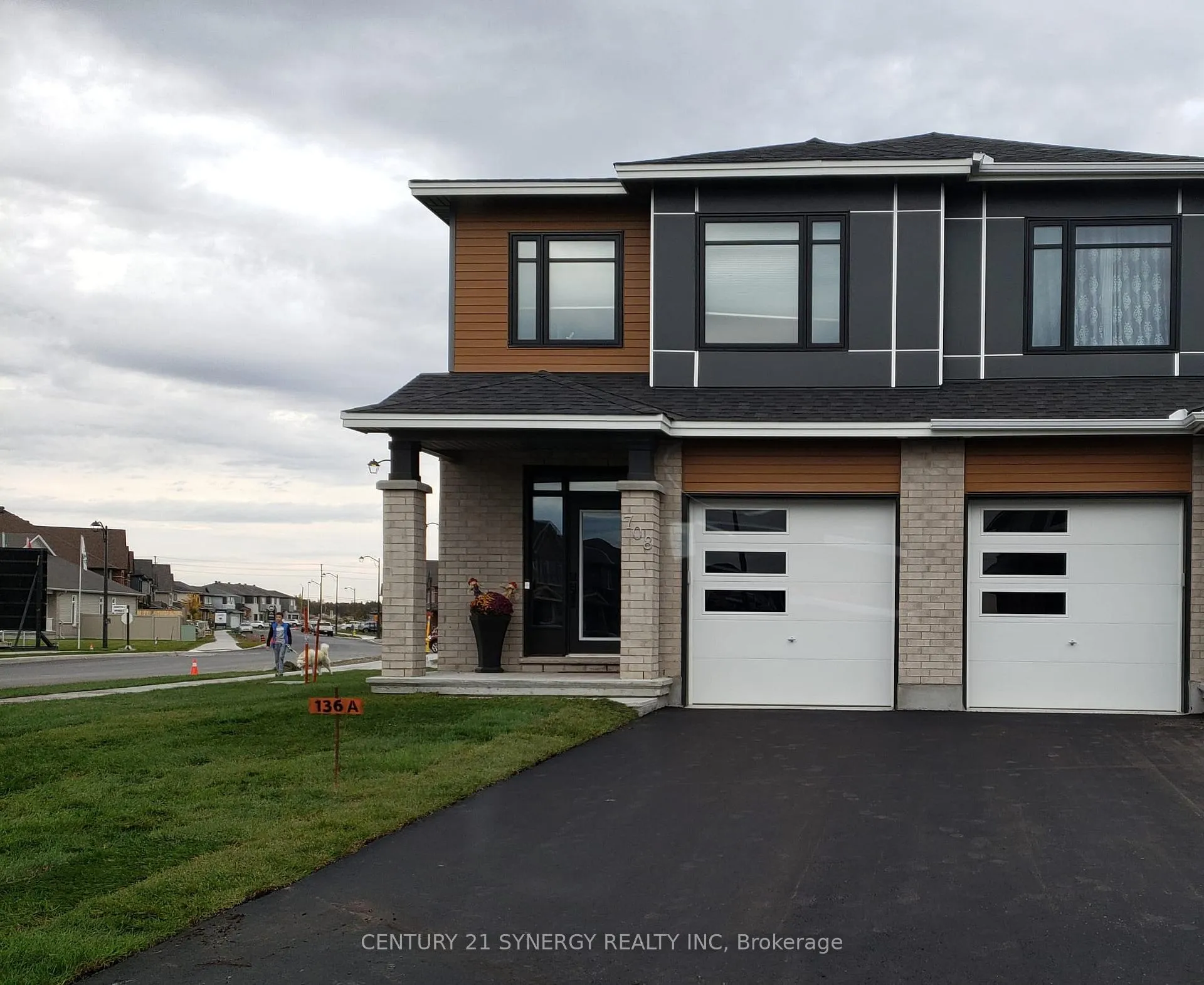 Front of 708 Taliesin Crescent