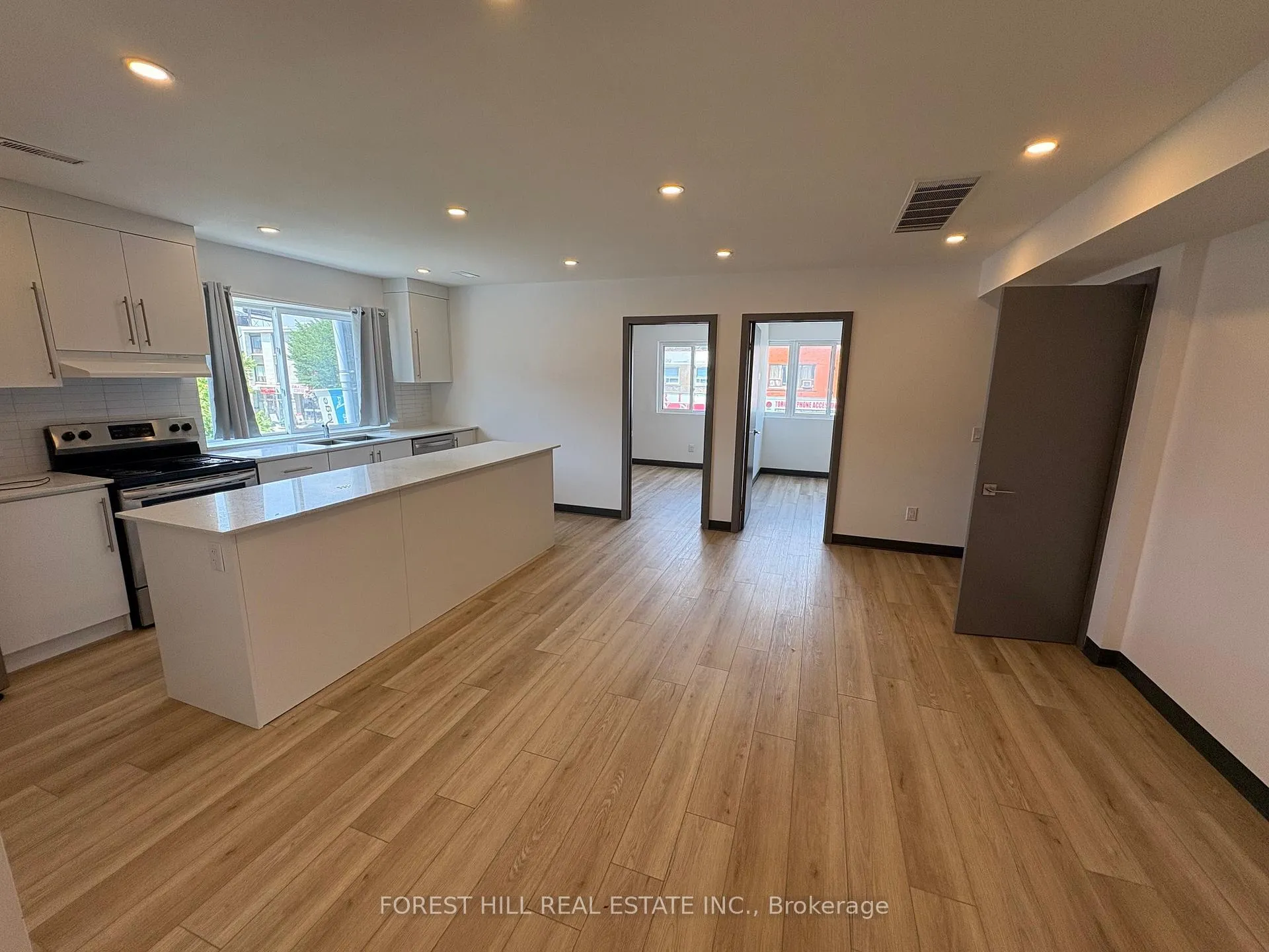 Photo 3 of Unit 2, 2879 Danforth Avenue, Toronto, East End-Danforth — HOMEH