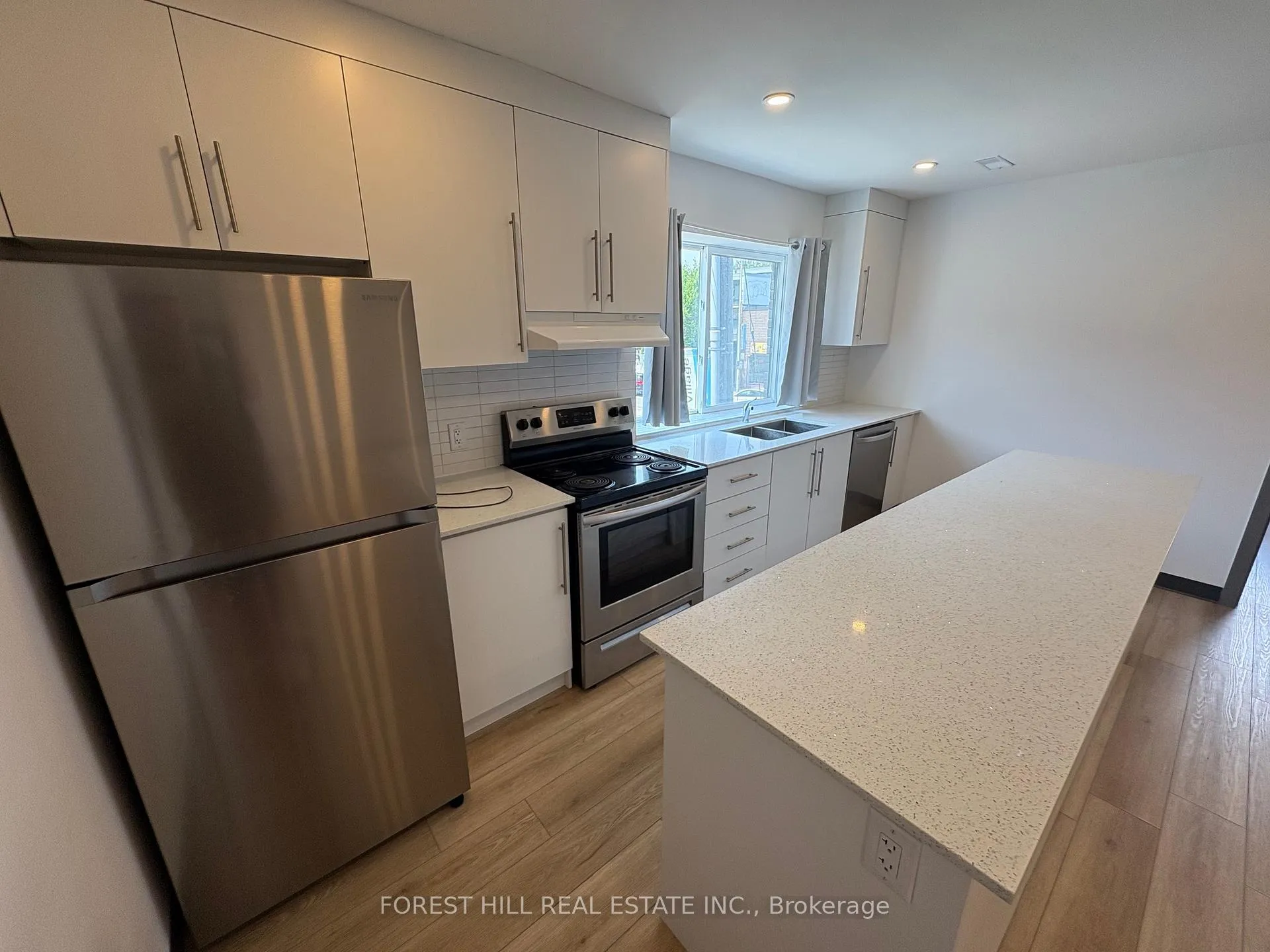 Photo 5 of Unit 2, 2879 Danforth Avenue, Toronto, East End-Danforth — HOMEH