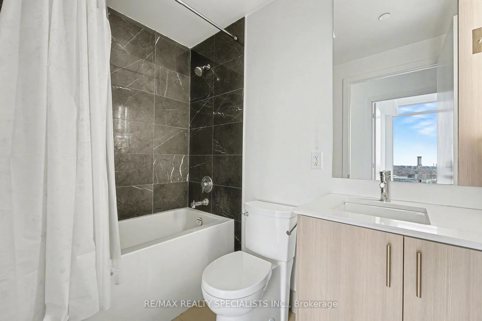Photo 24 of Unit 807, 180 Veterans Drive, Brampton, Northwest Brampton — HOMEH