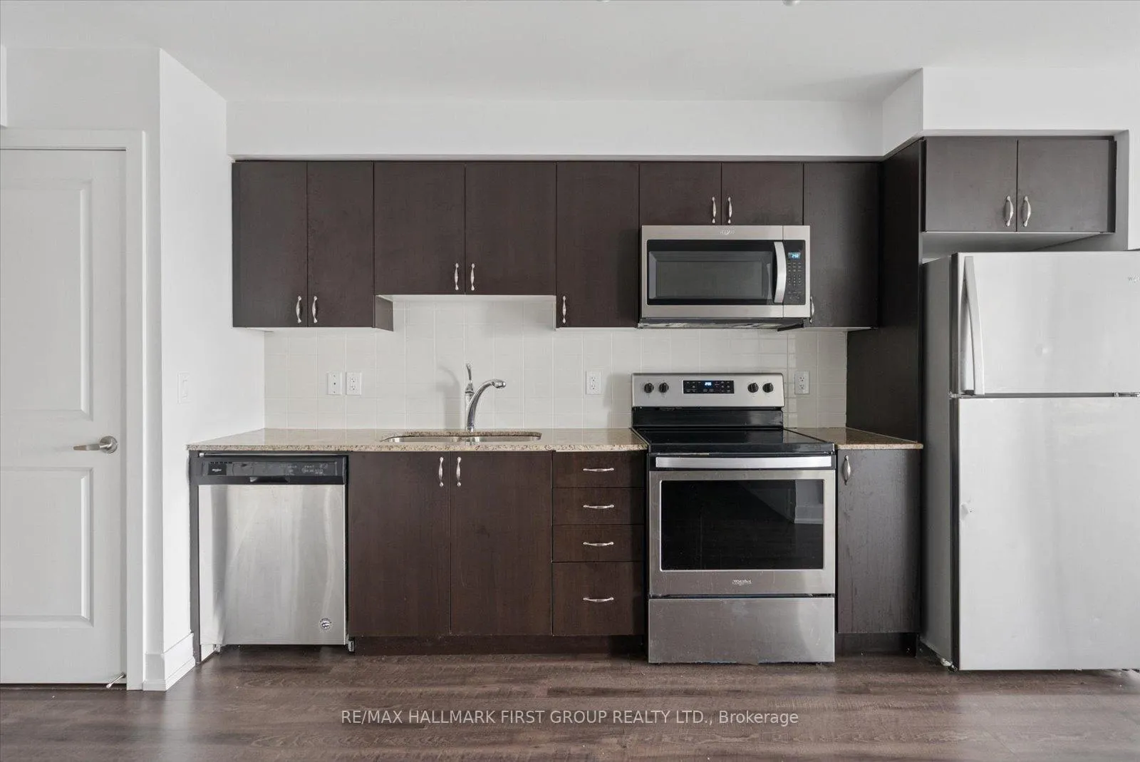 Photo 5 of Unit 1203, 1255 Bayly Street, Pickering, Bay Ridges — HOMEH